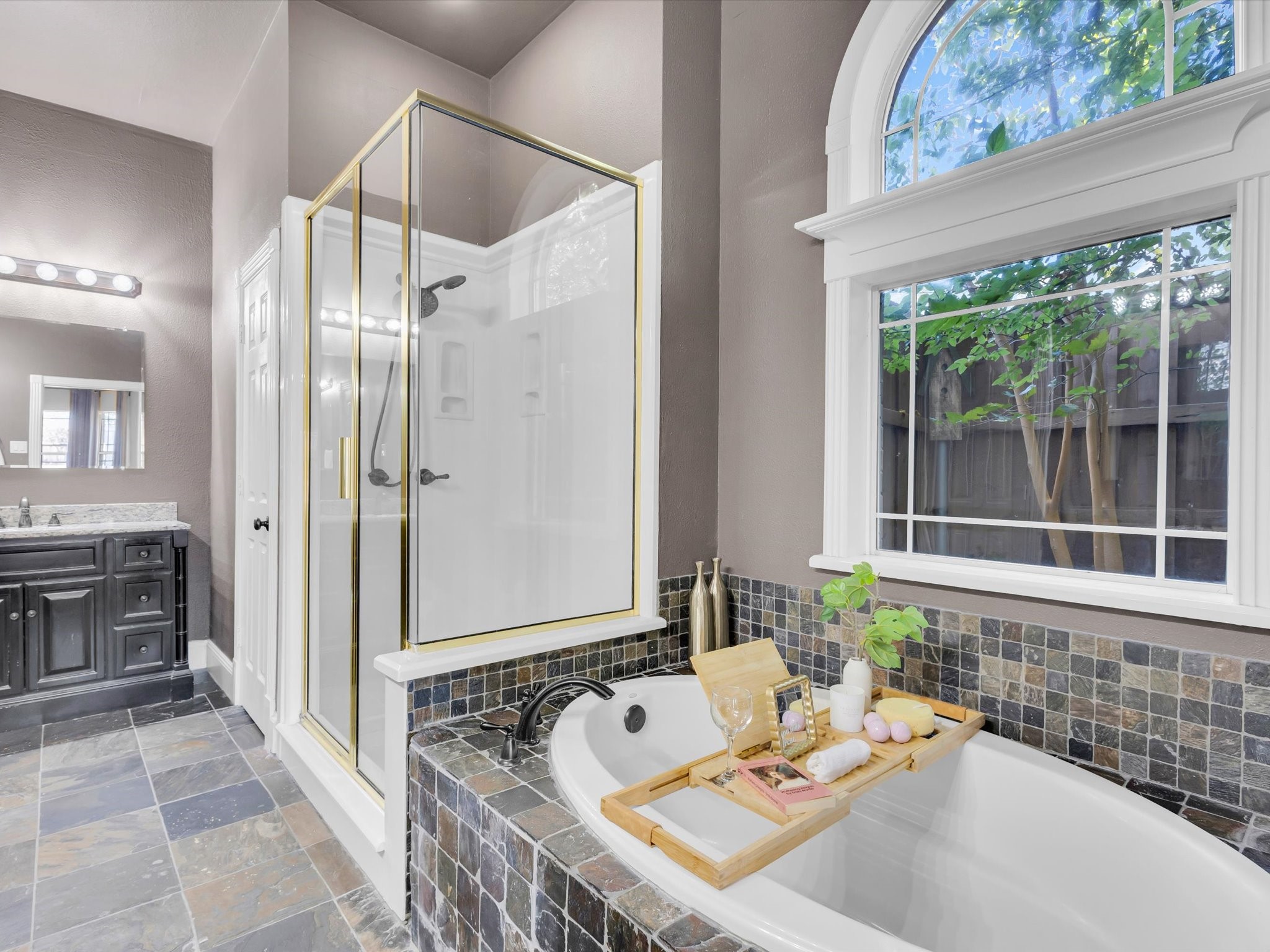 103 Ashburne Glen Lane