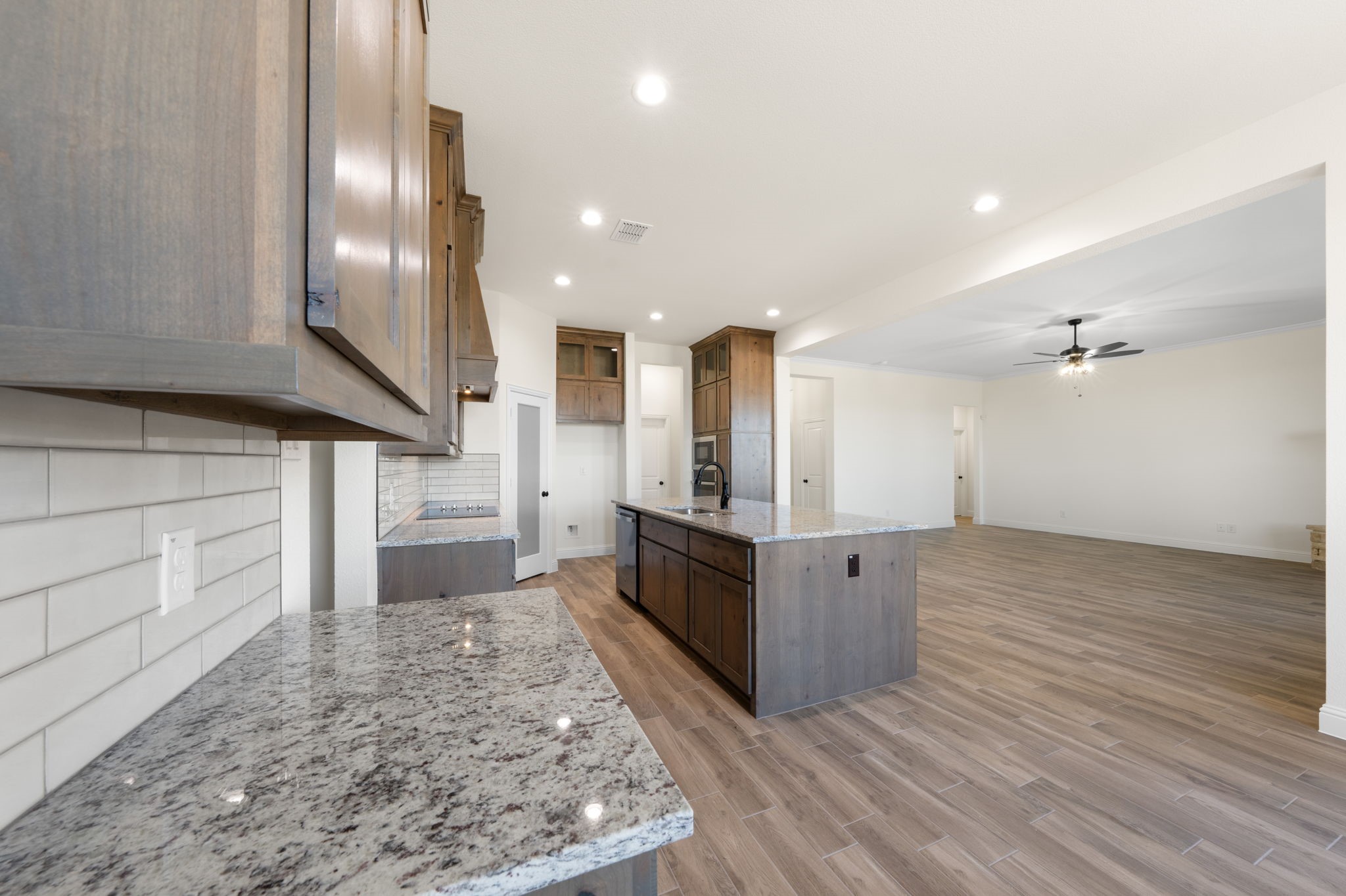 431 Paradise Ridge Drive