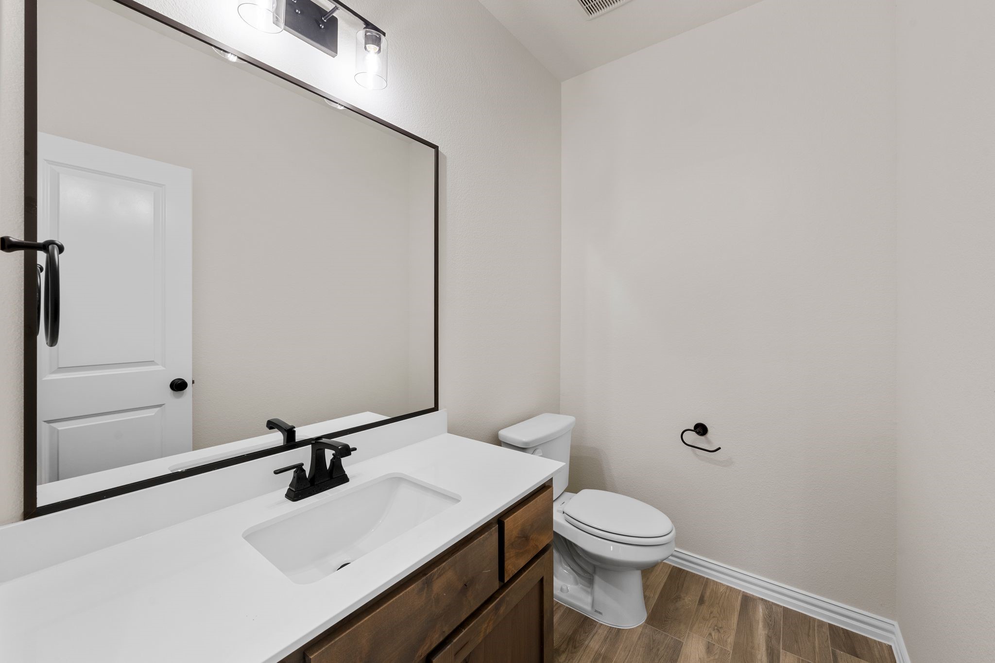 431 Paradise Ridge Drive