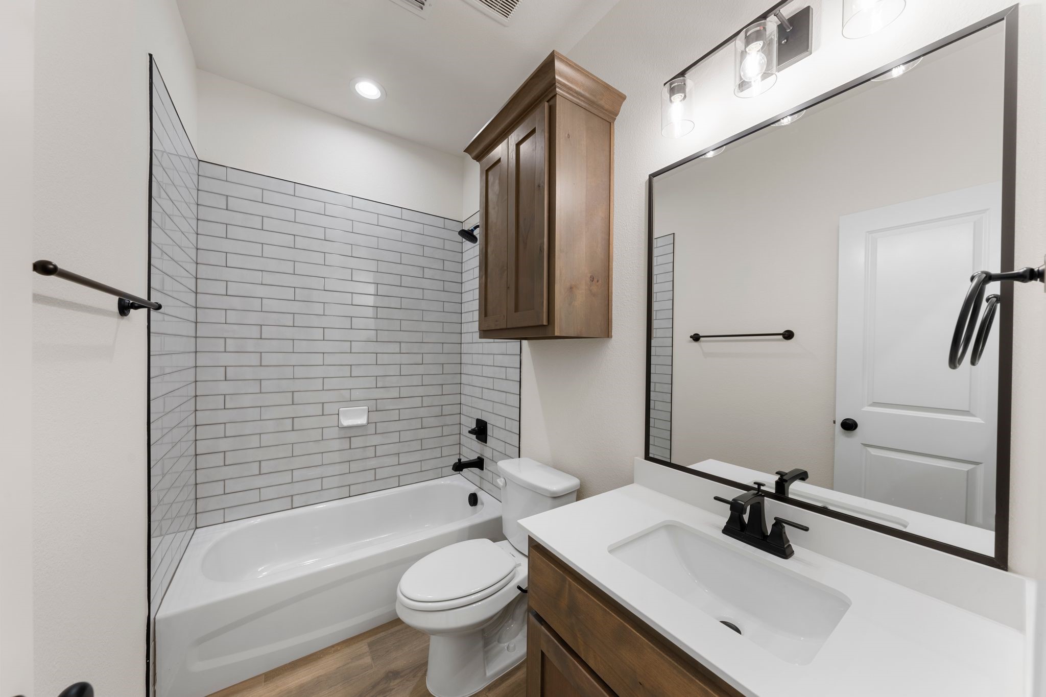 431 Paradise Ridge Drive