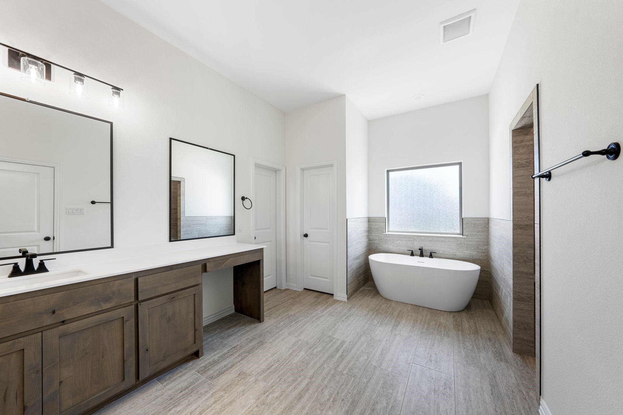 420 Paradise Ridge Drive