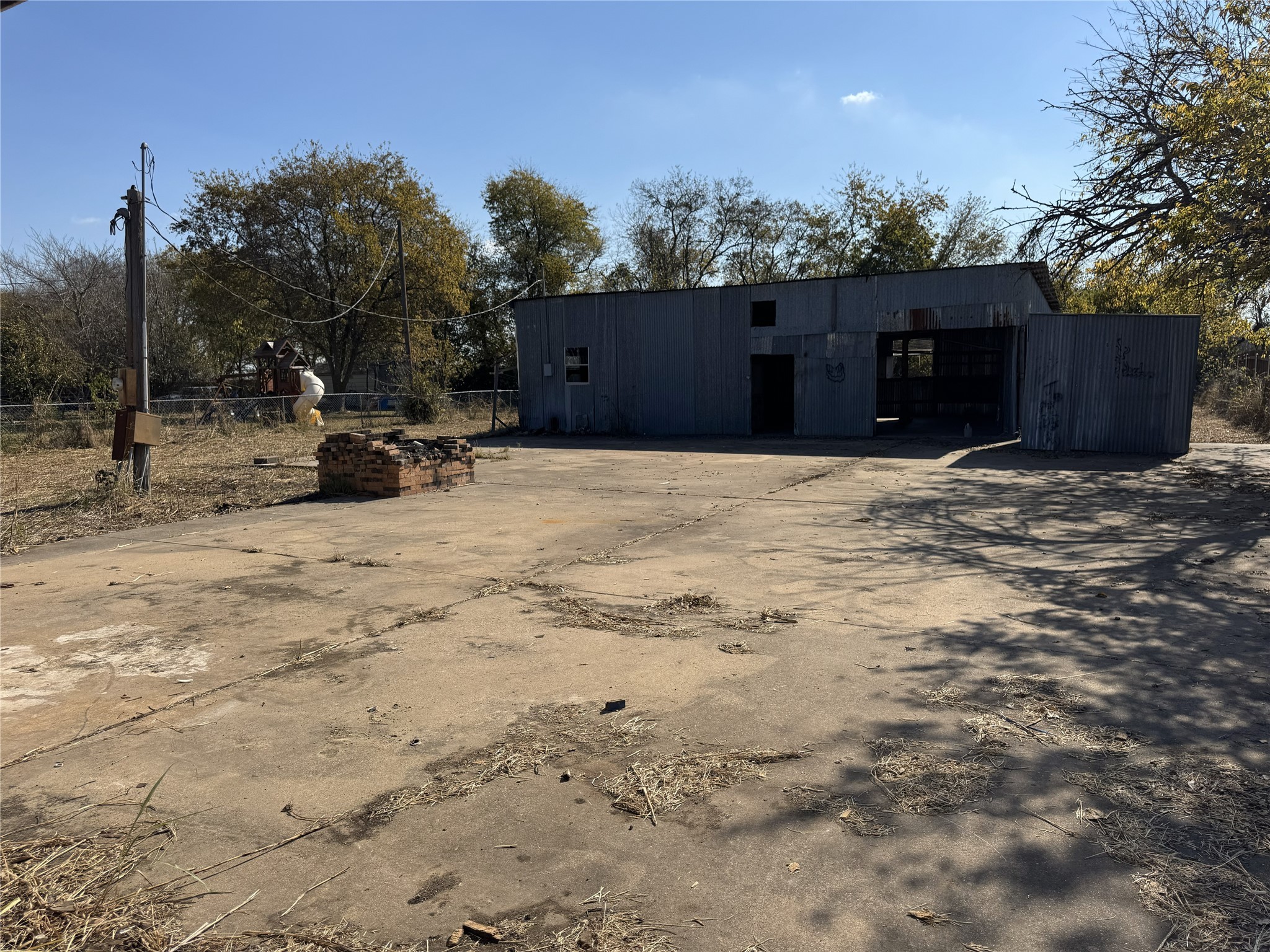 1658 Brookview Drive