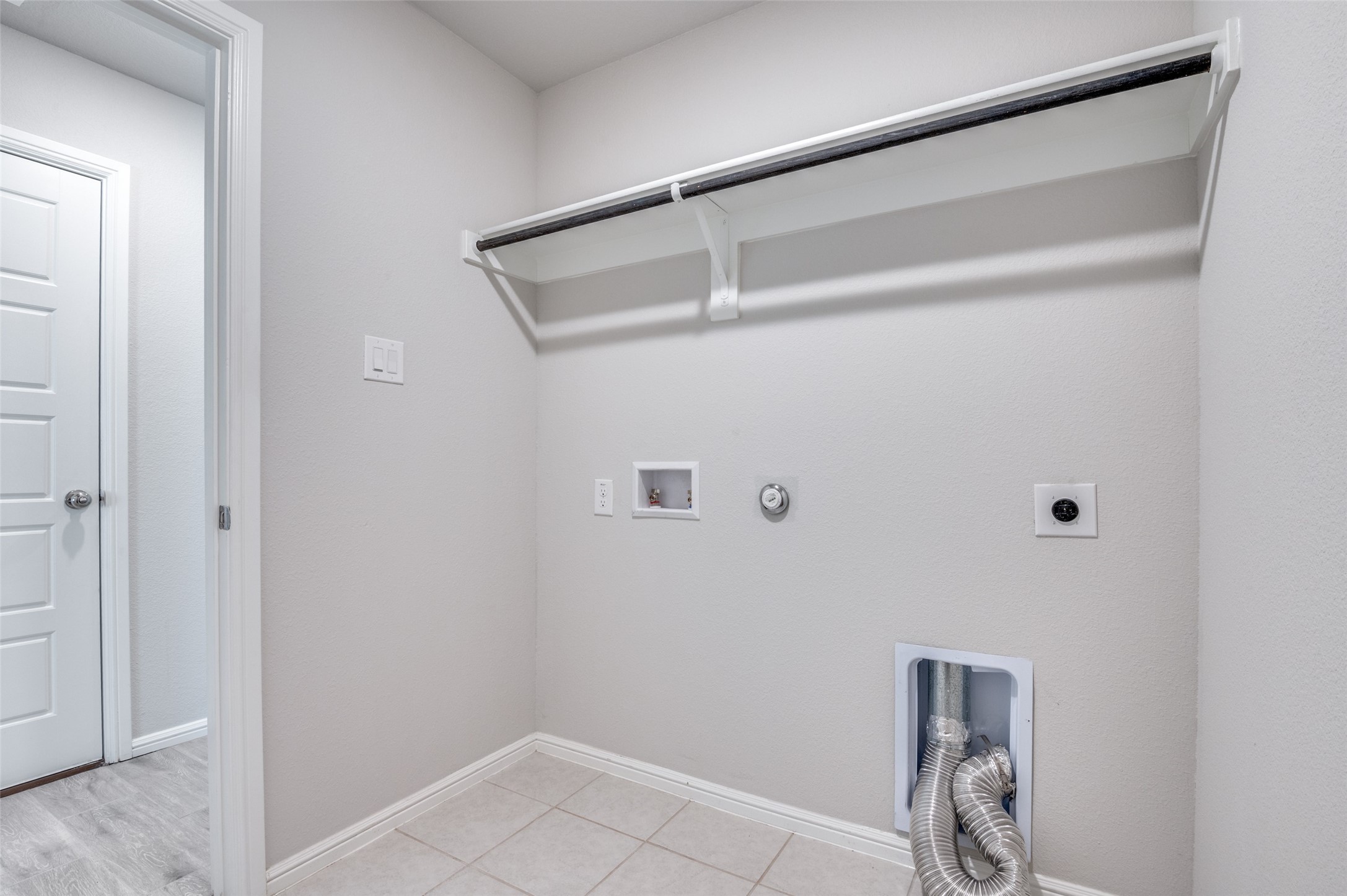 7133 Prairieside Trail