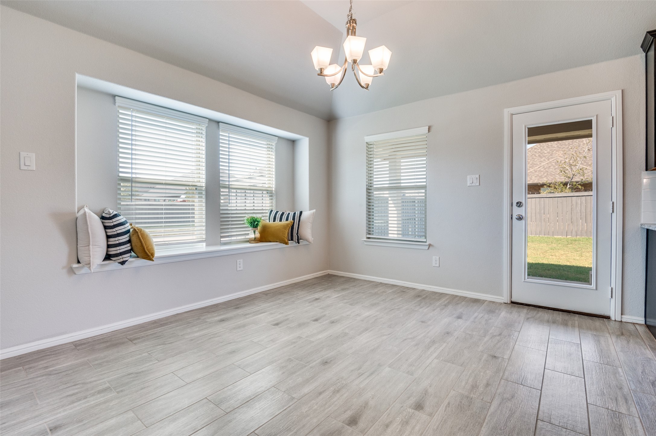 7133 Prairieside Trail