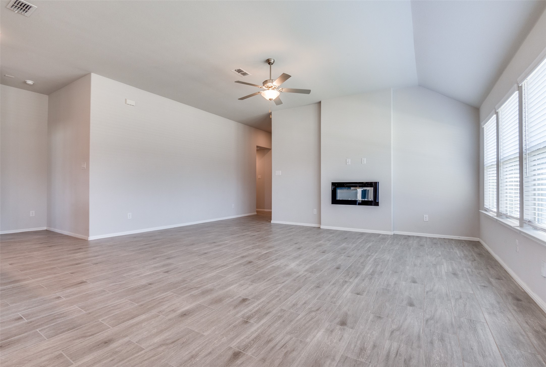 7133 Prairieside Trail