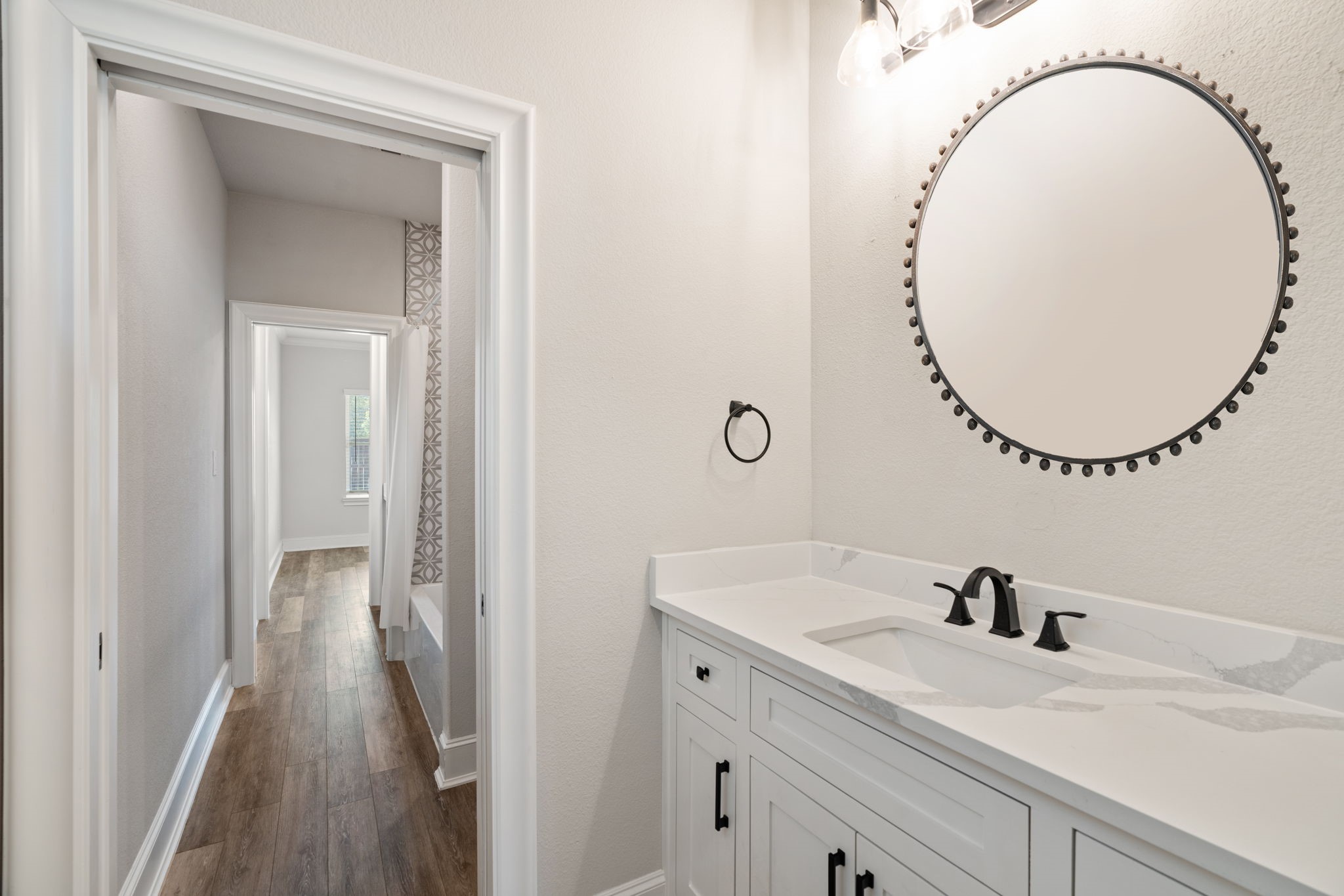 310 Woodside Trail