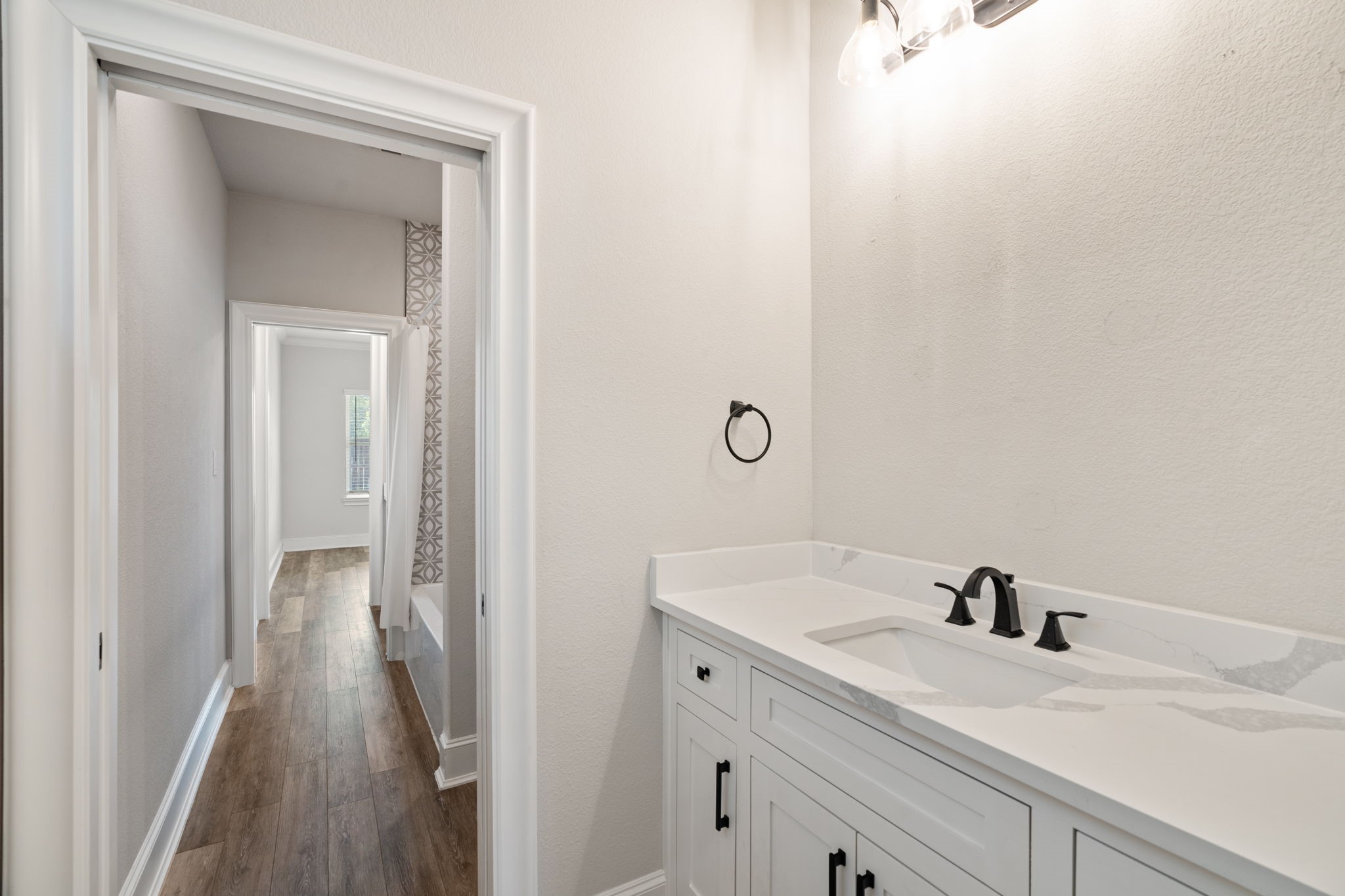 310 Woodside Trail