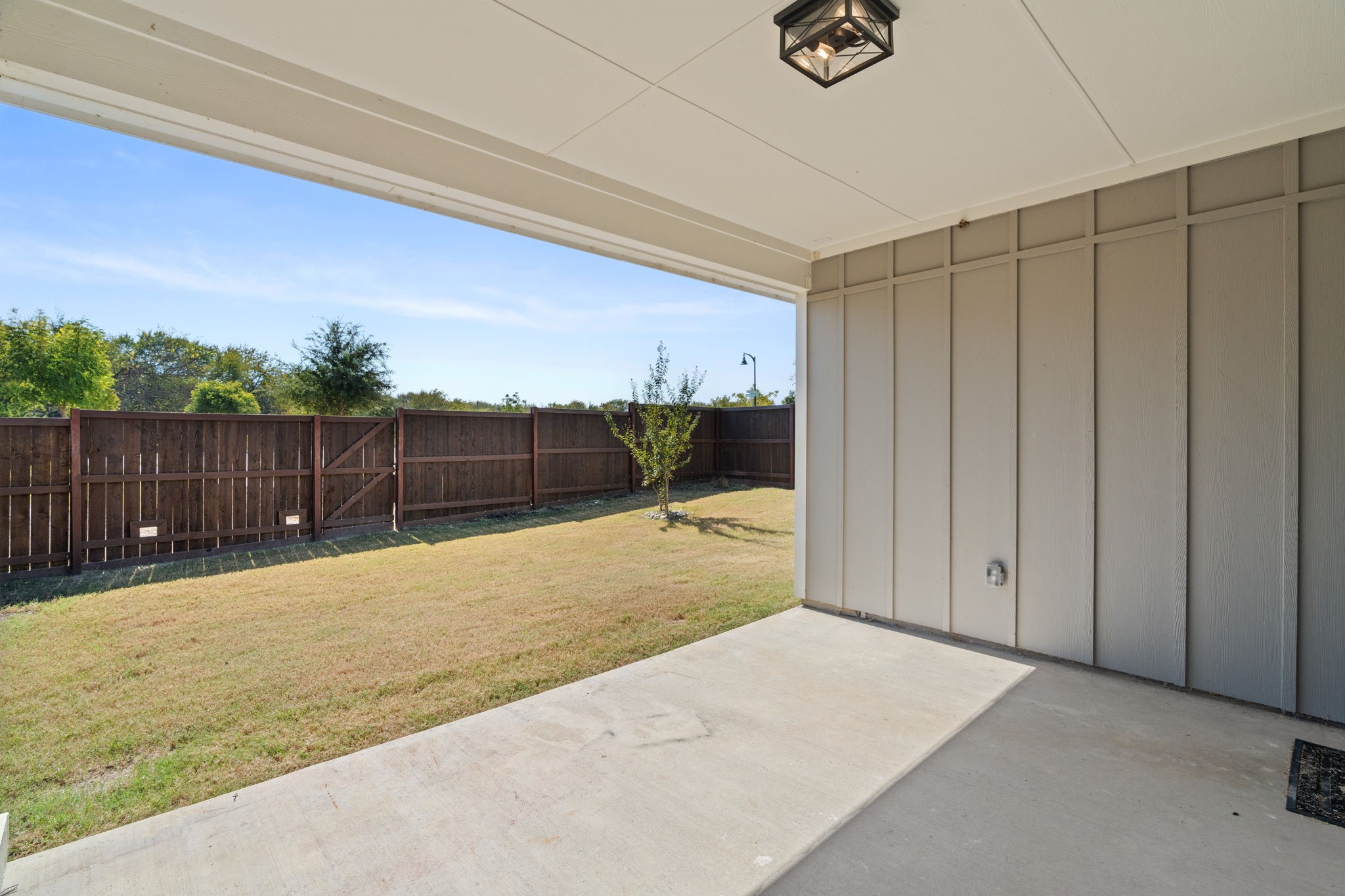 310 Woodside Trail