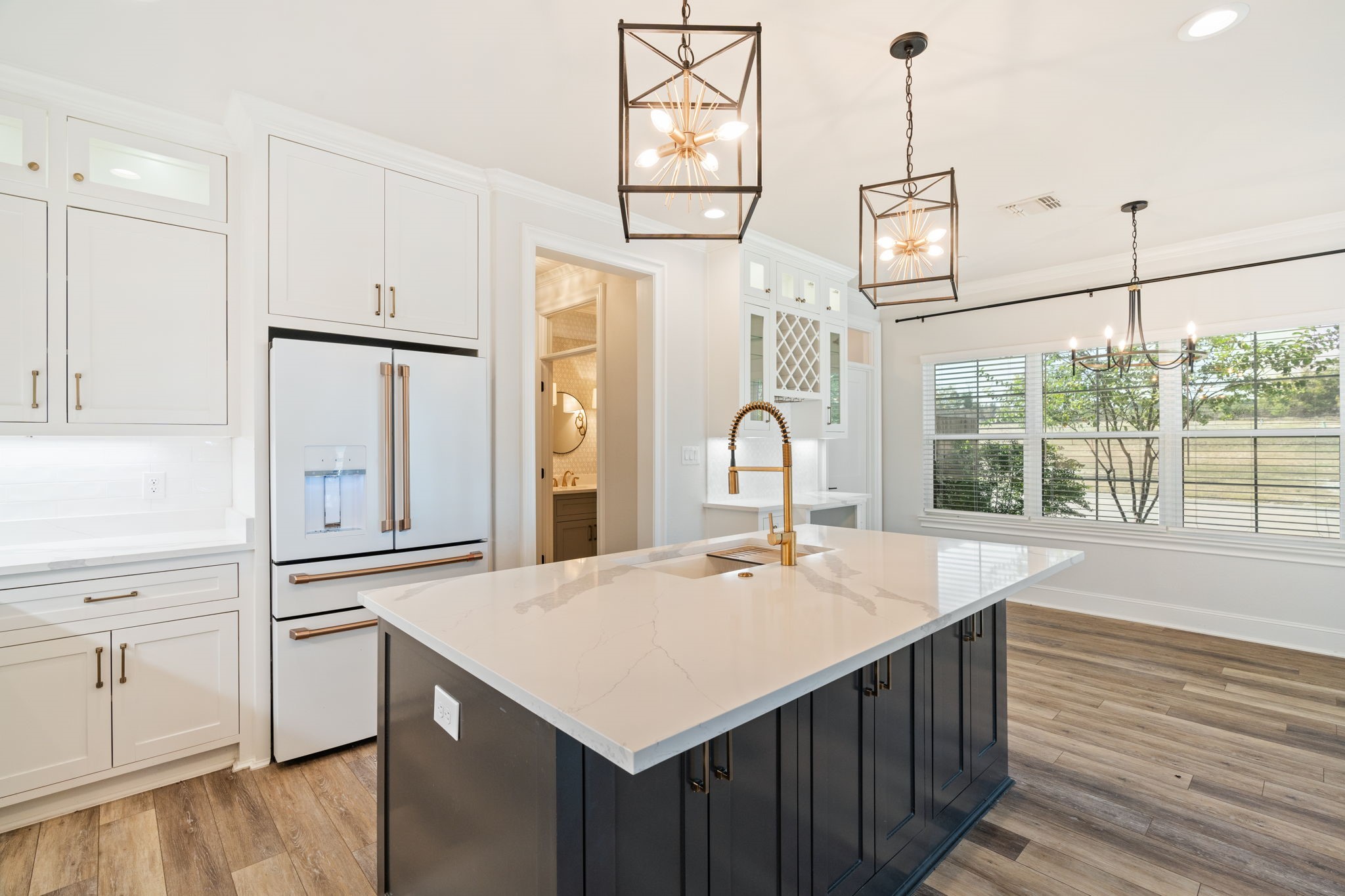 310 Woodside Trail