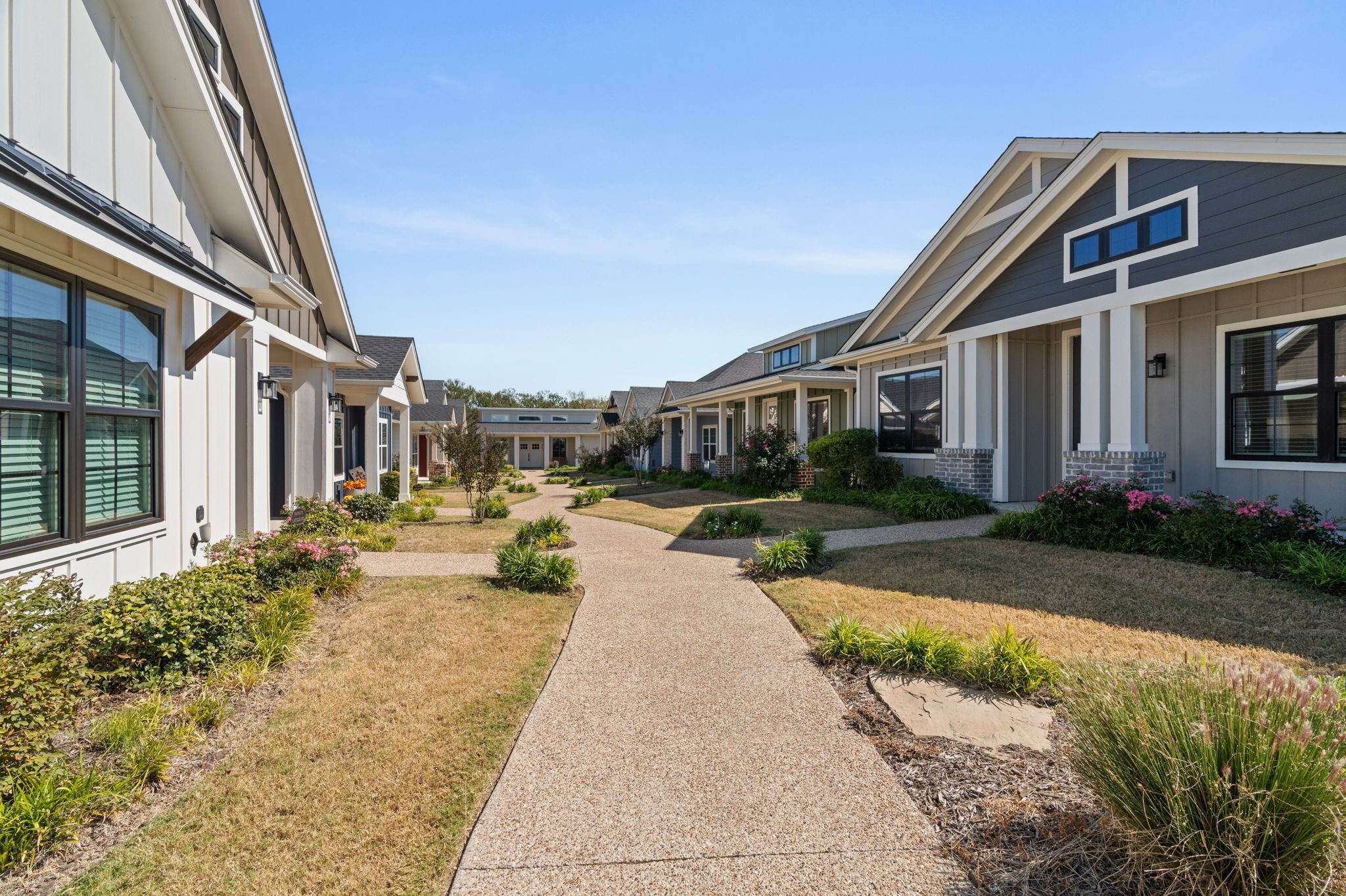 310 Woodside Trail