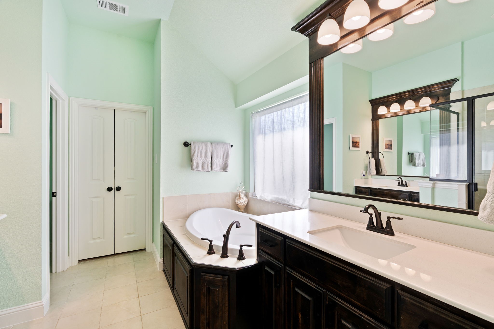 624 Washington Avenue