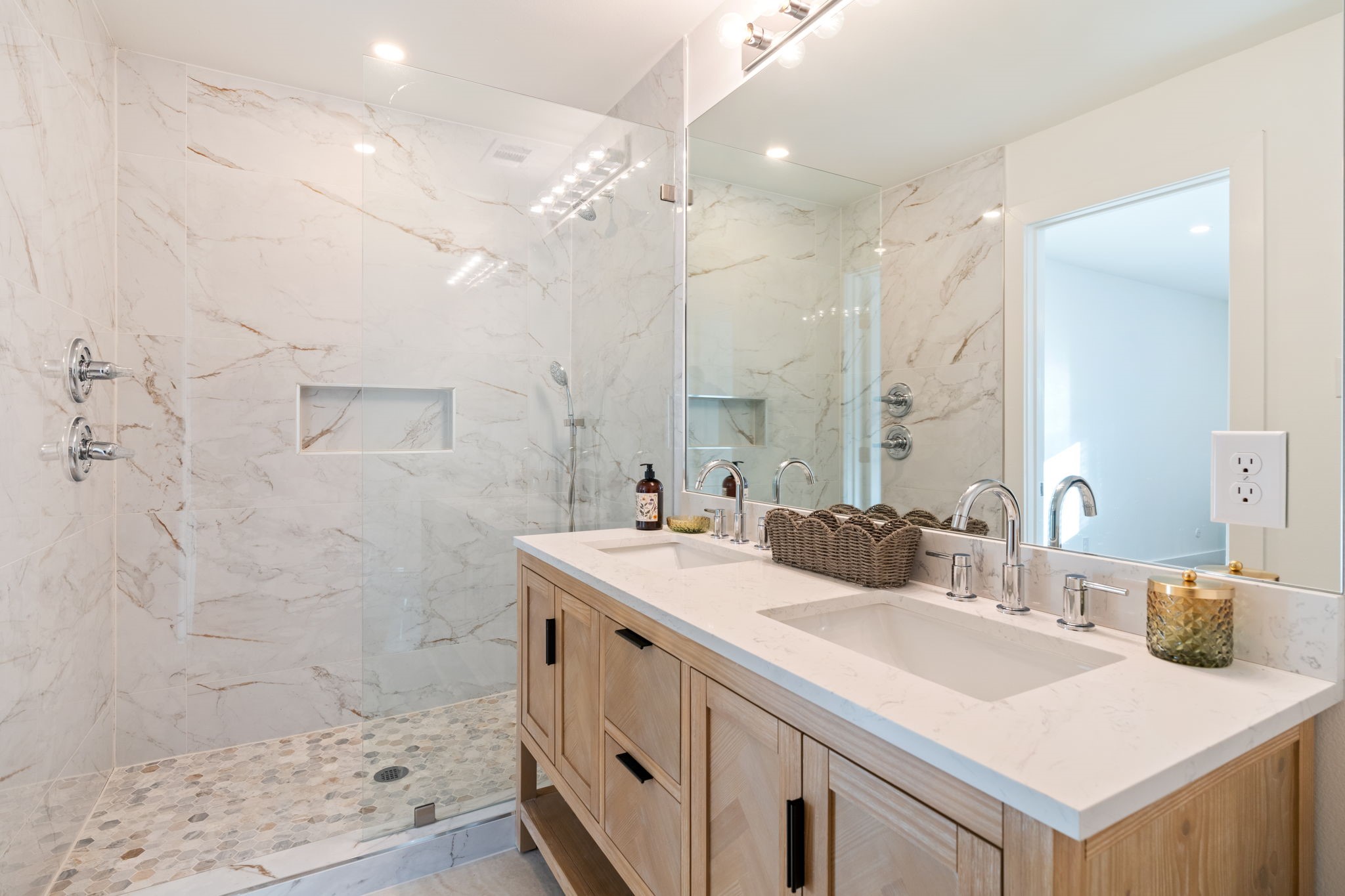 8629 Baumgarten Drive