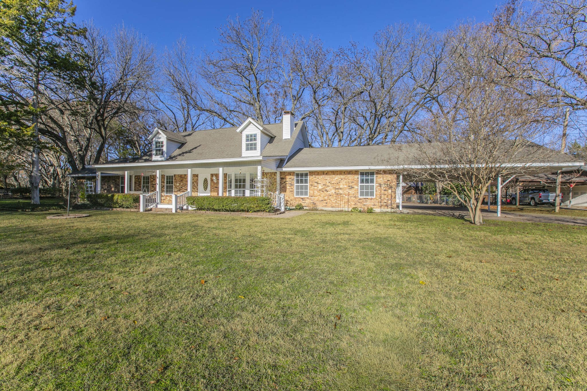 309 Willow Creek Lane