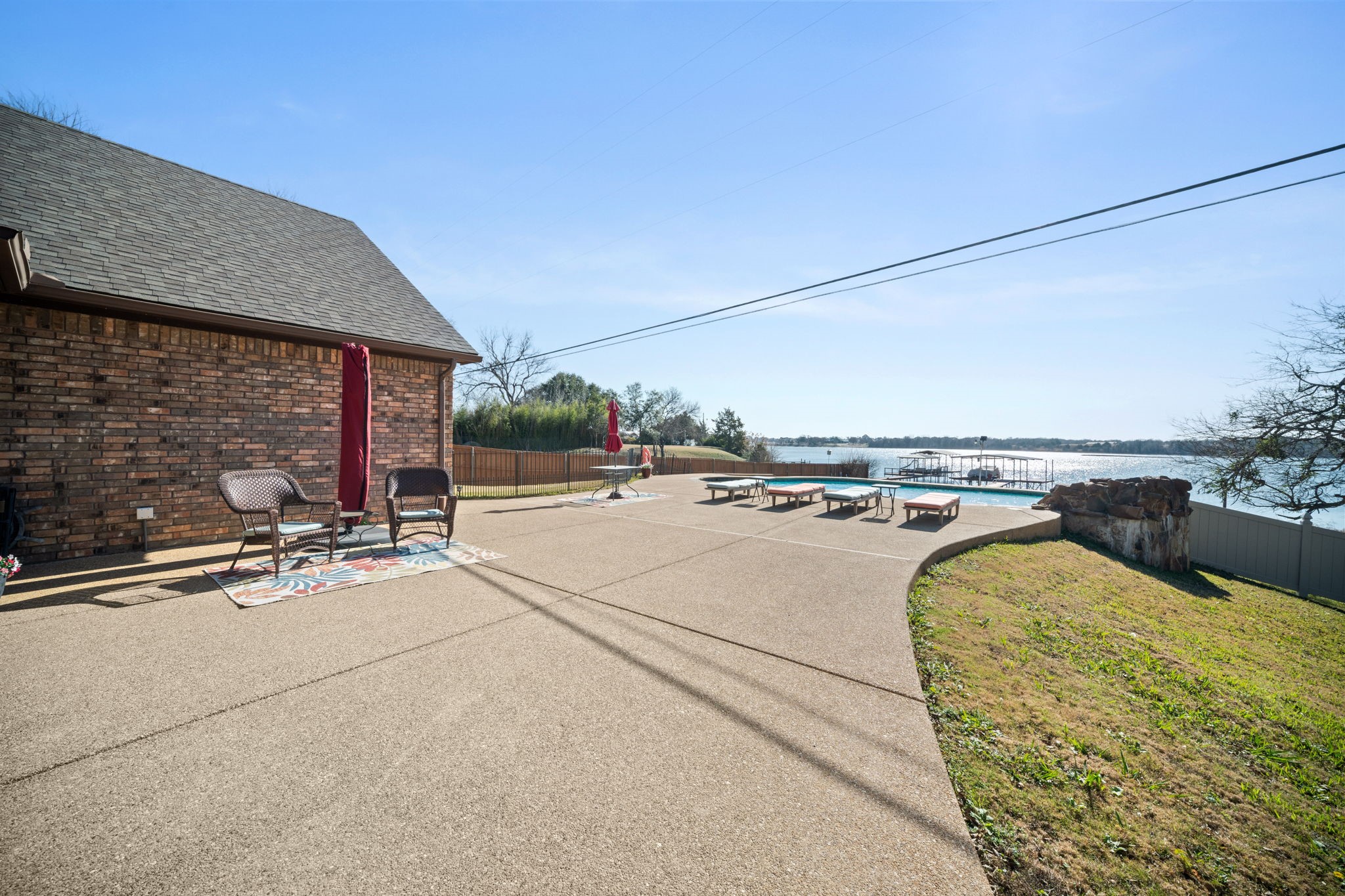 155 Lakeshore Drive