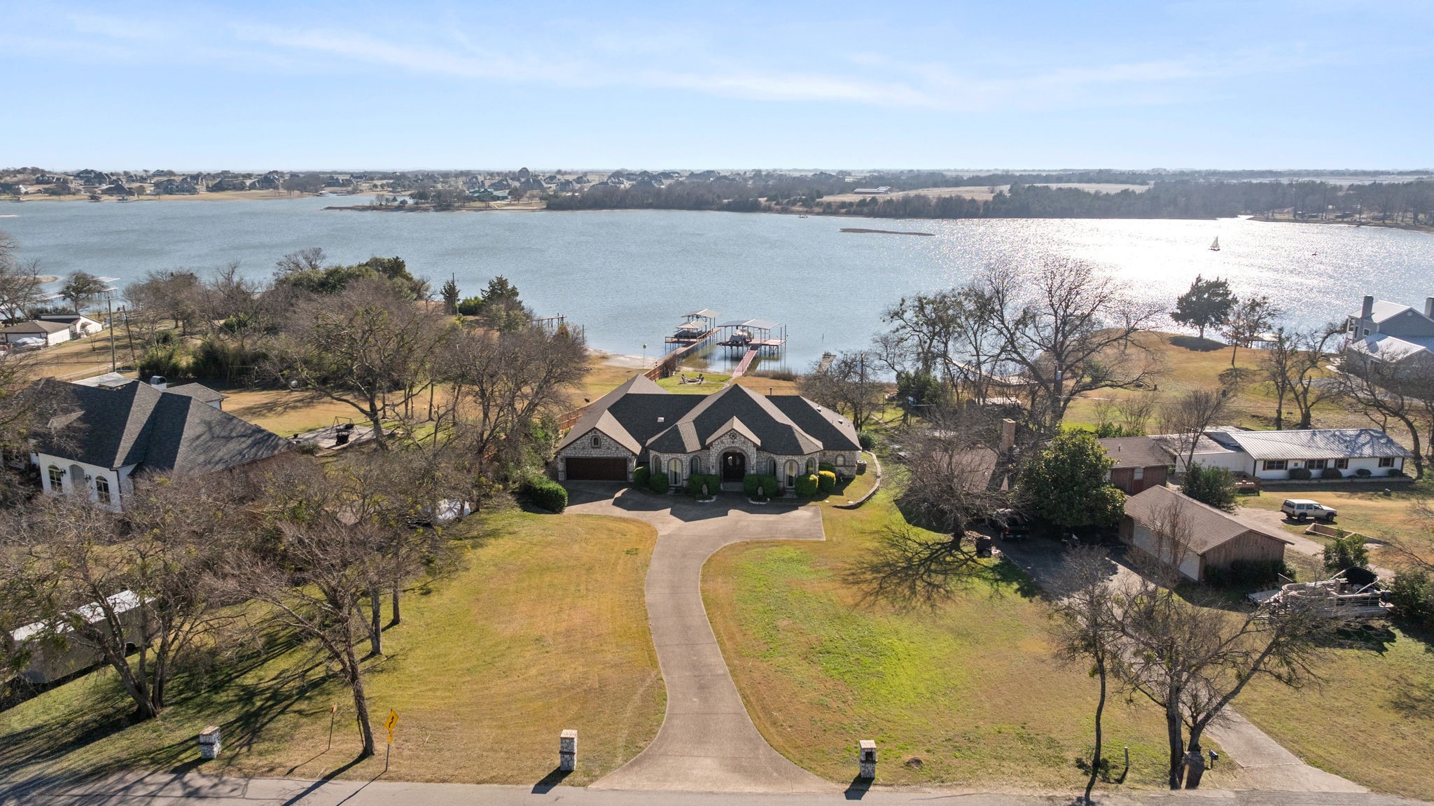 155 Lakeshore Drive