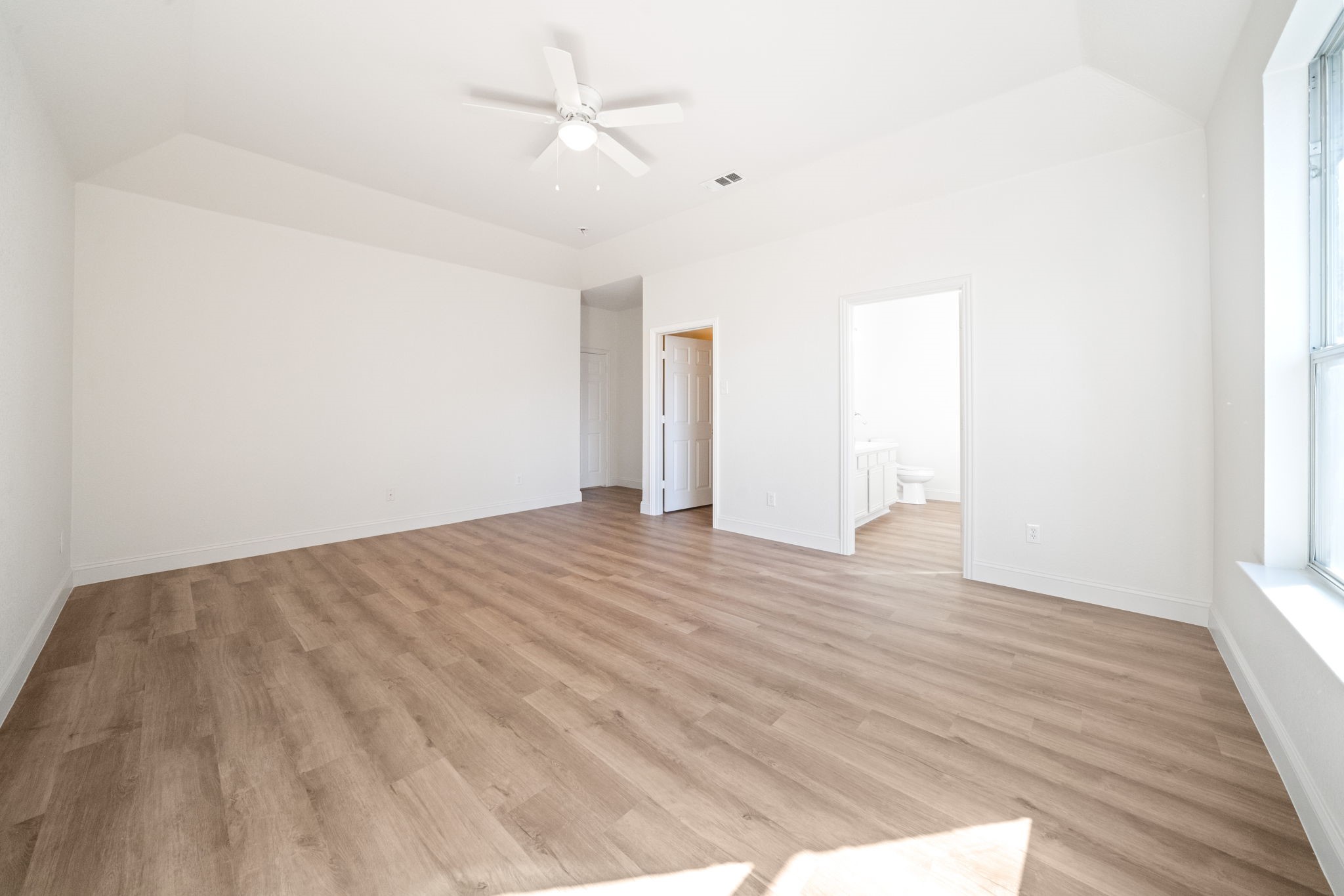 908 W Wintergreen Road