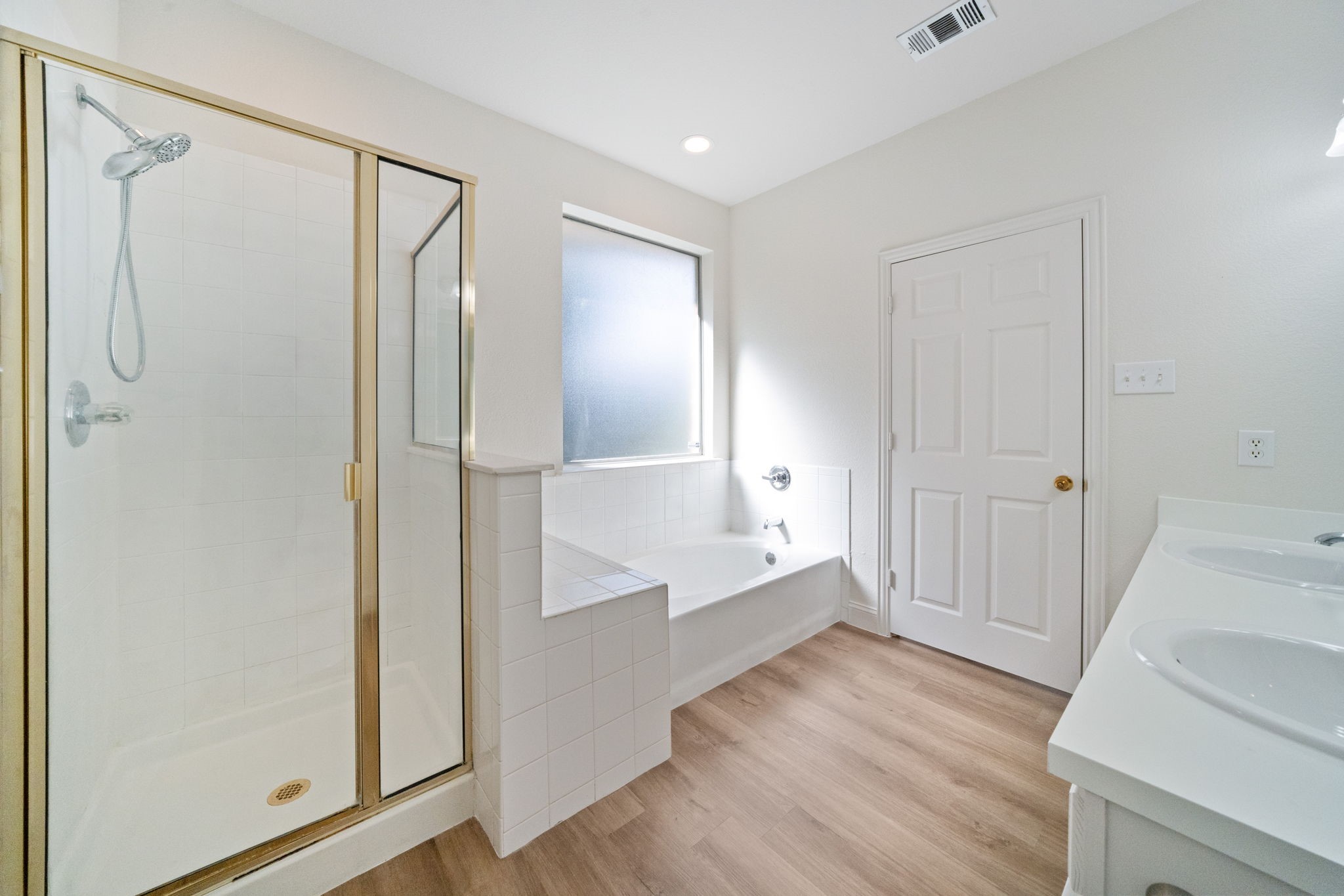 908 W Wintergreen Road