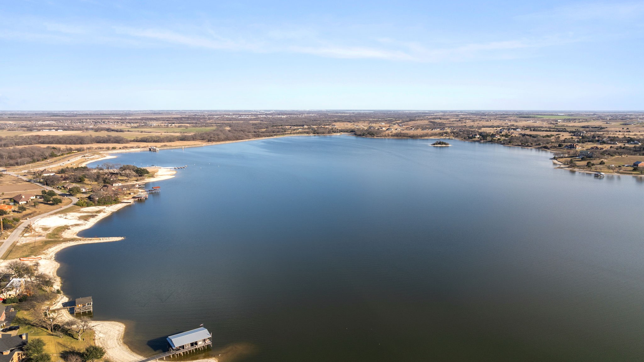 139 Lakeshore Drive