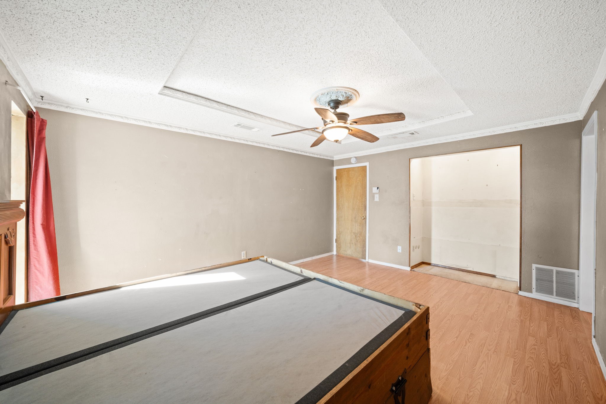 704 Morning Glory Lane