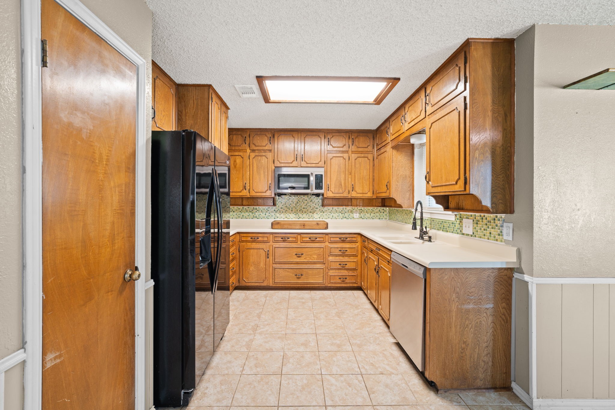 704 Morning Glory Lane