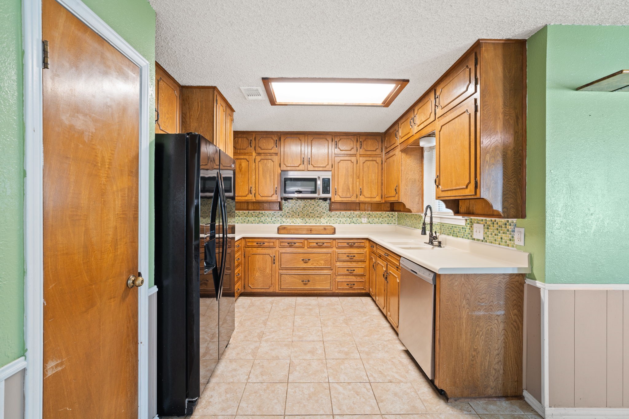 704 Morning Glory Lane