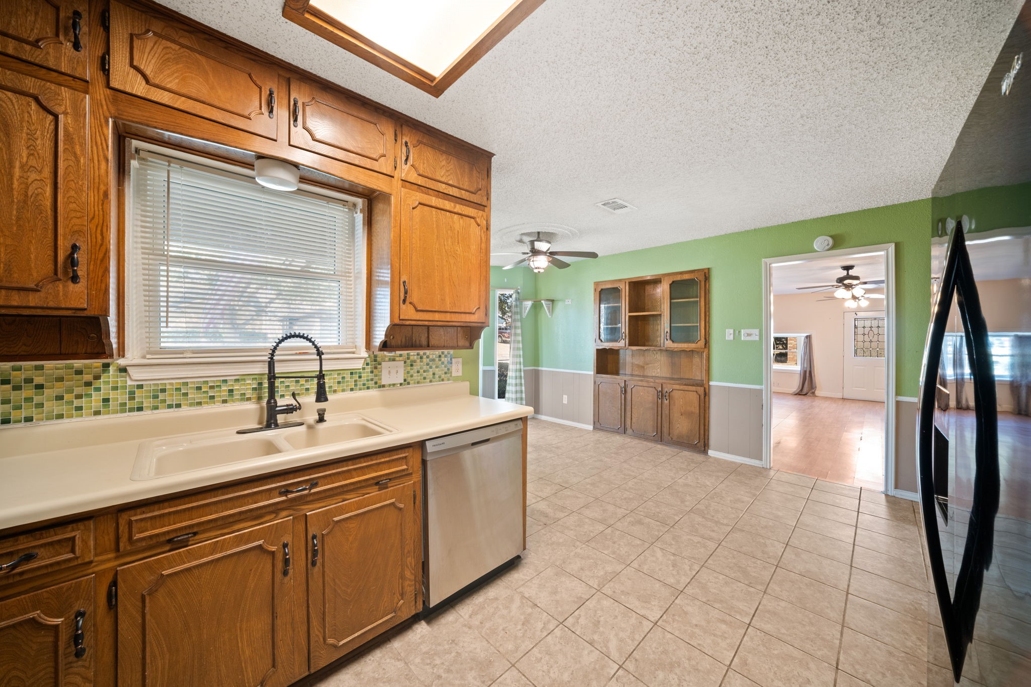 704 Morning Glory Lane