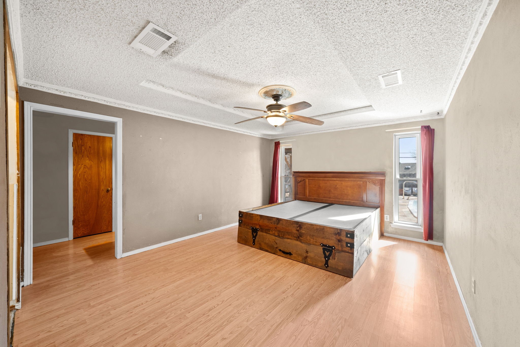 704 Morning Glory Lane