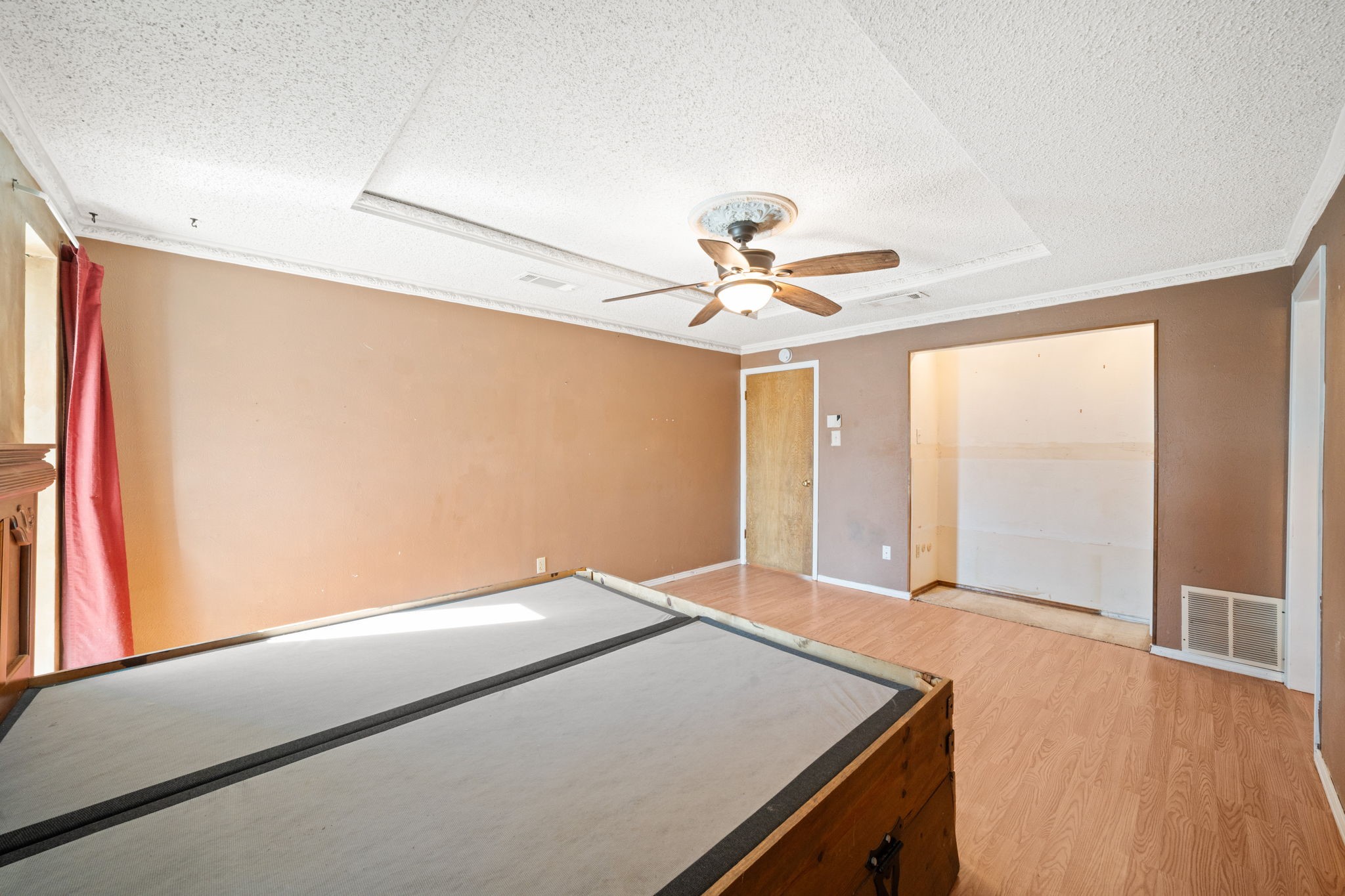 704 Morning Glory Lane