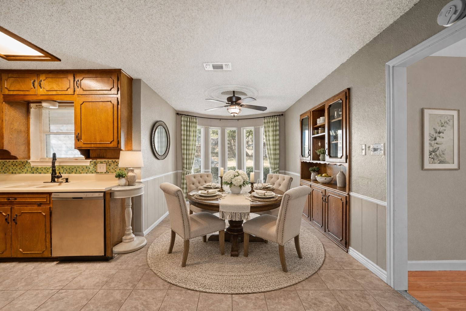 704 Morning Glory Lane