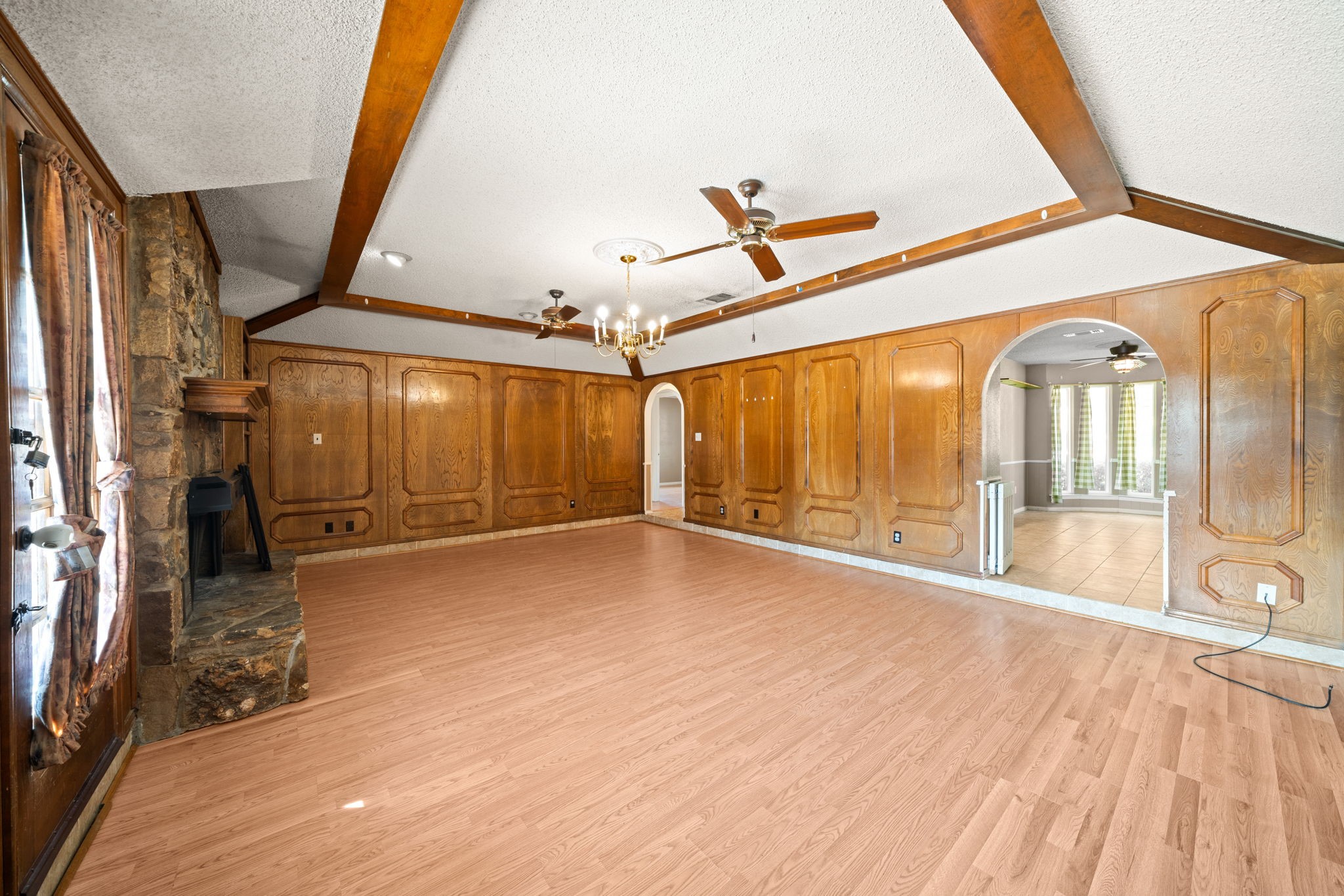 704 Morning Glory Lane