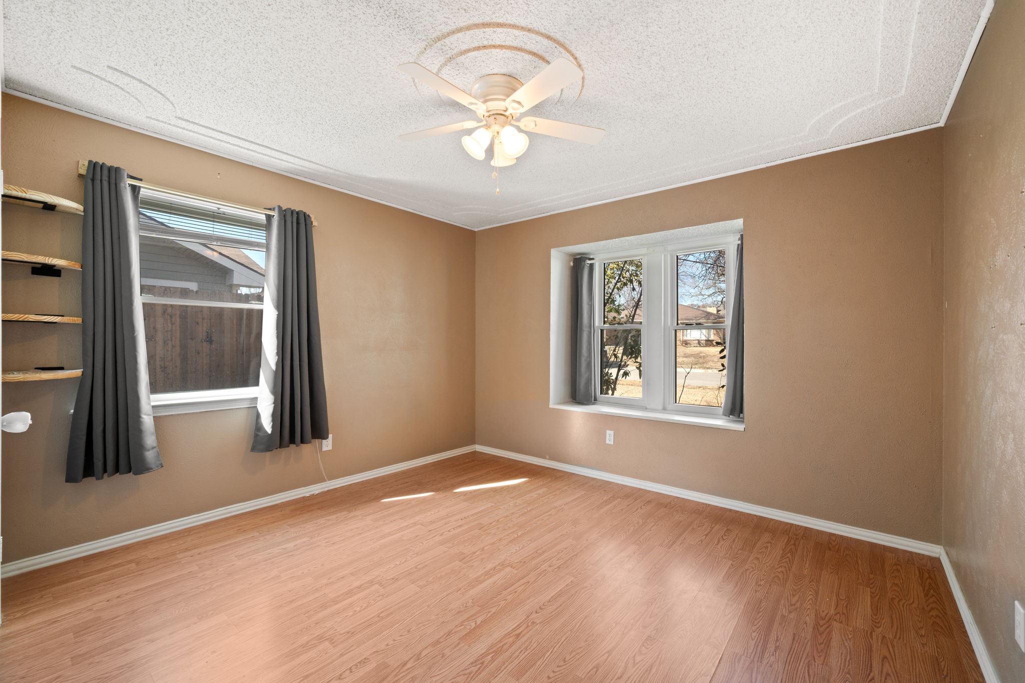 704 Morning Glory Lane