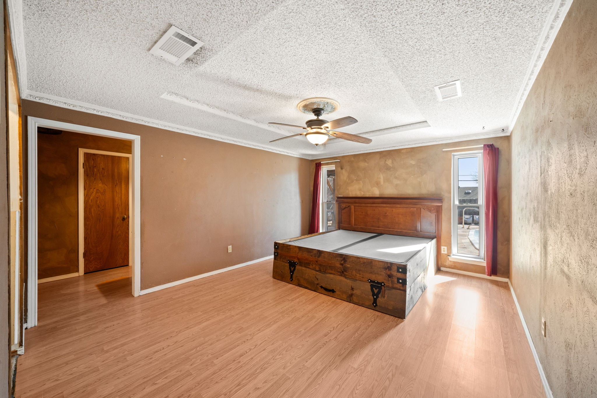 704 Morning Glory Lane