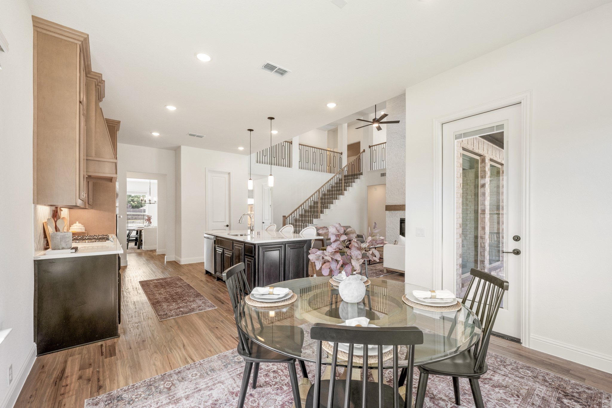 3433 Nightingale Lane