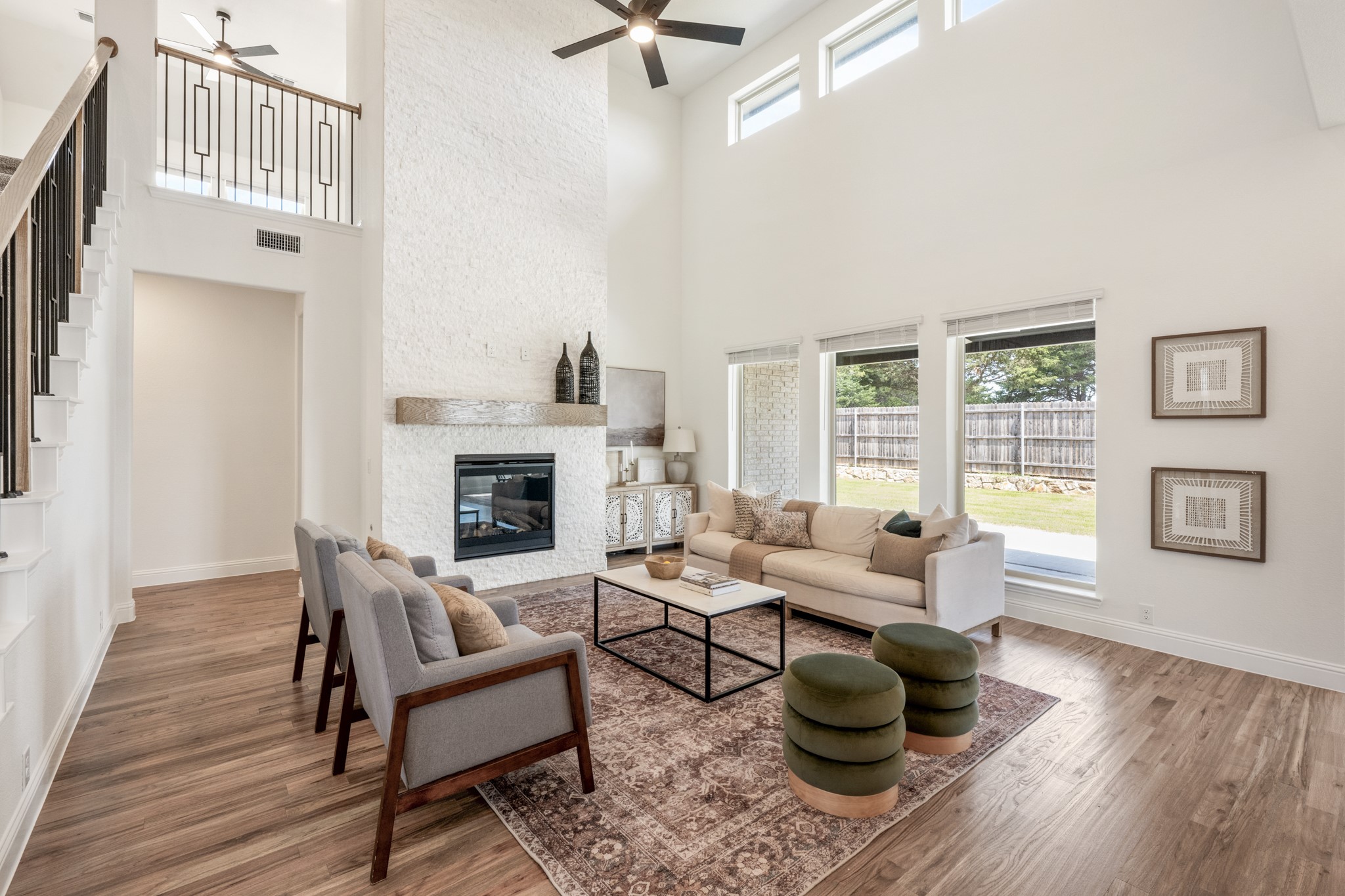 3433 Nightingale Lane