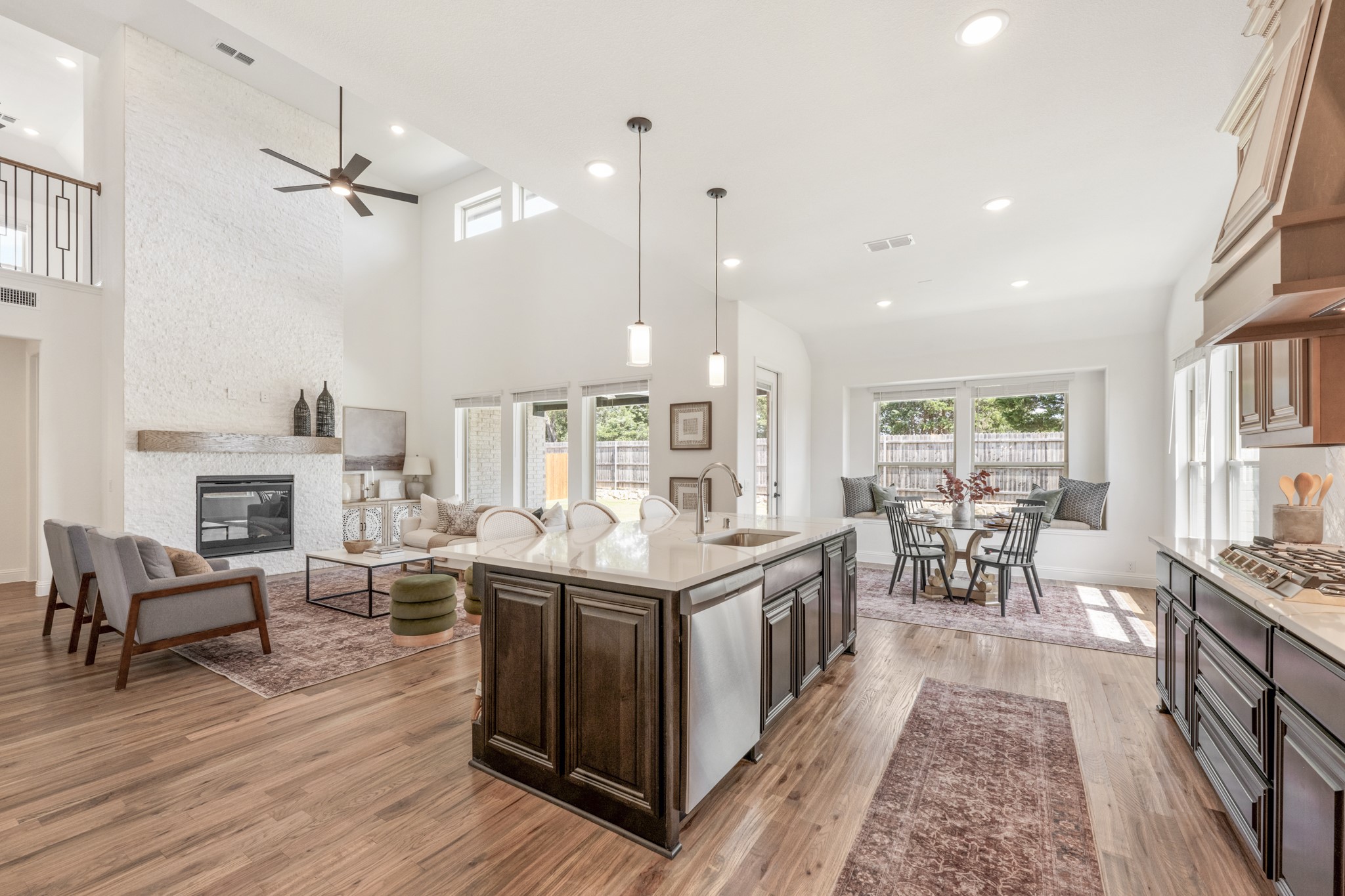 3433 Nightingale Lane