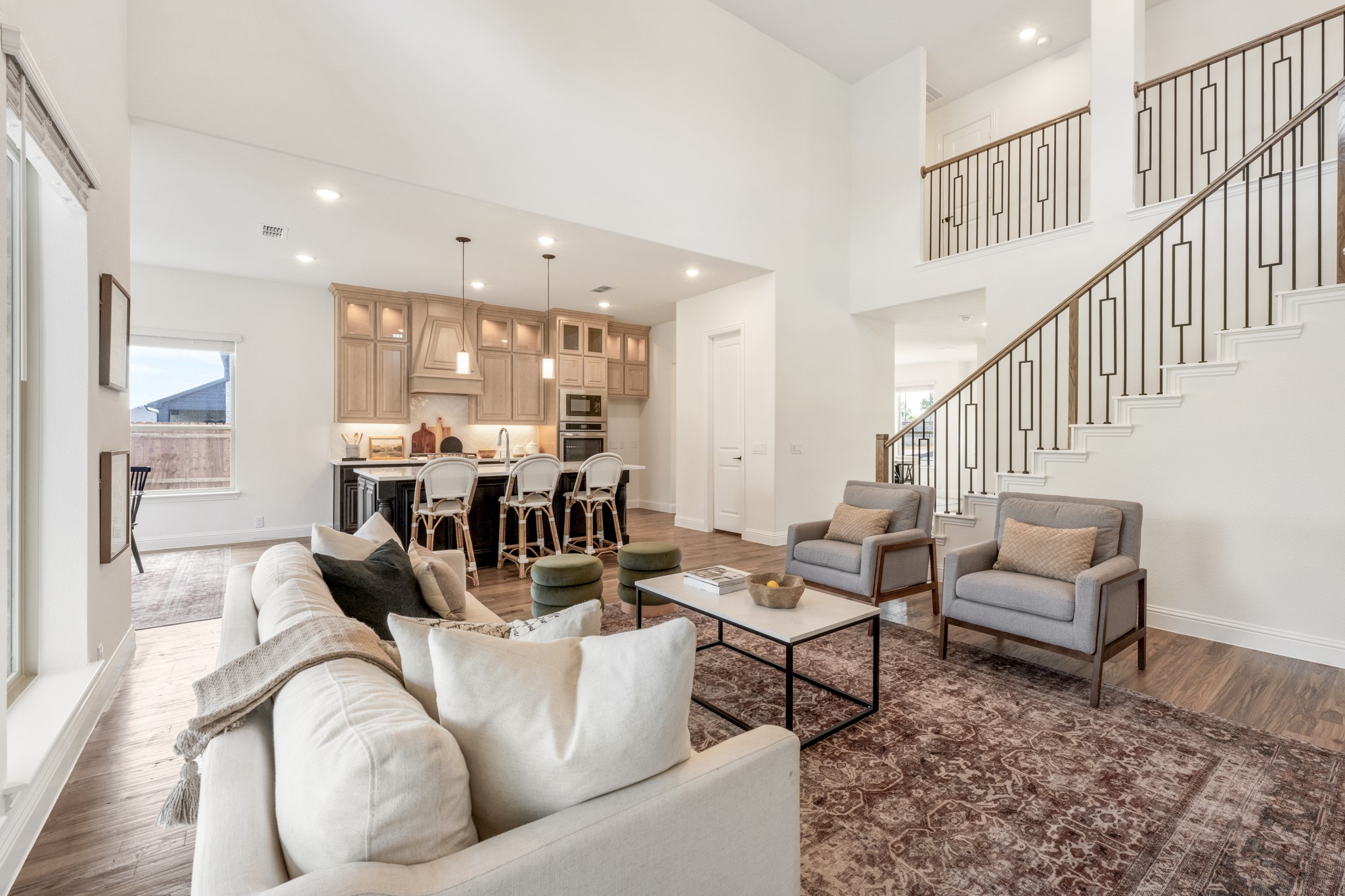 3433 Nightingale Lane
