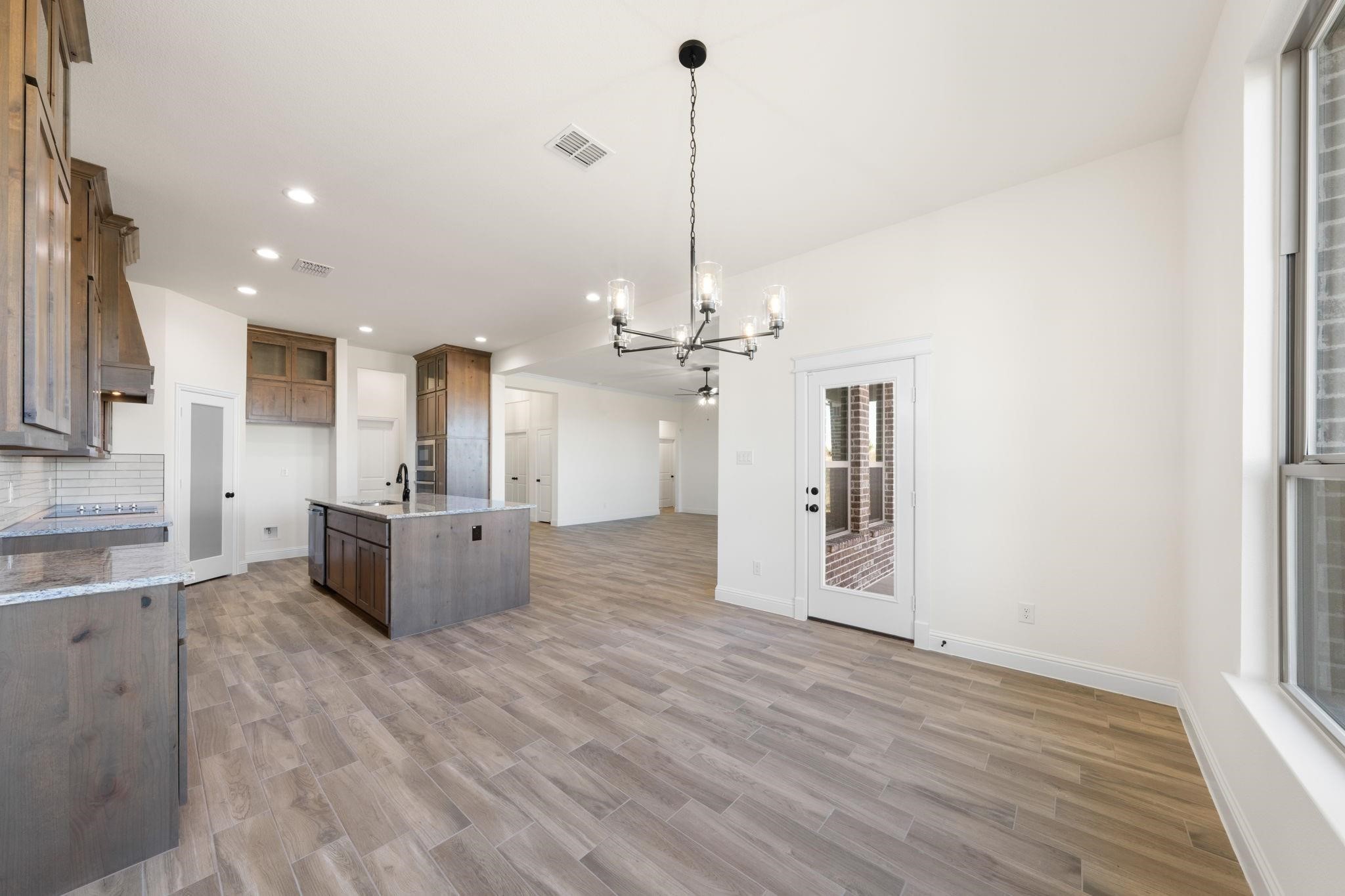 431 Paradise Ridge Drive