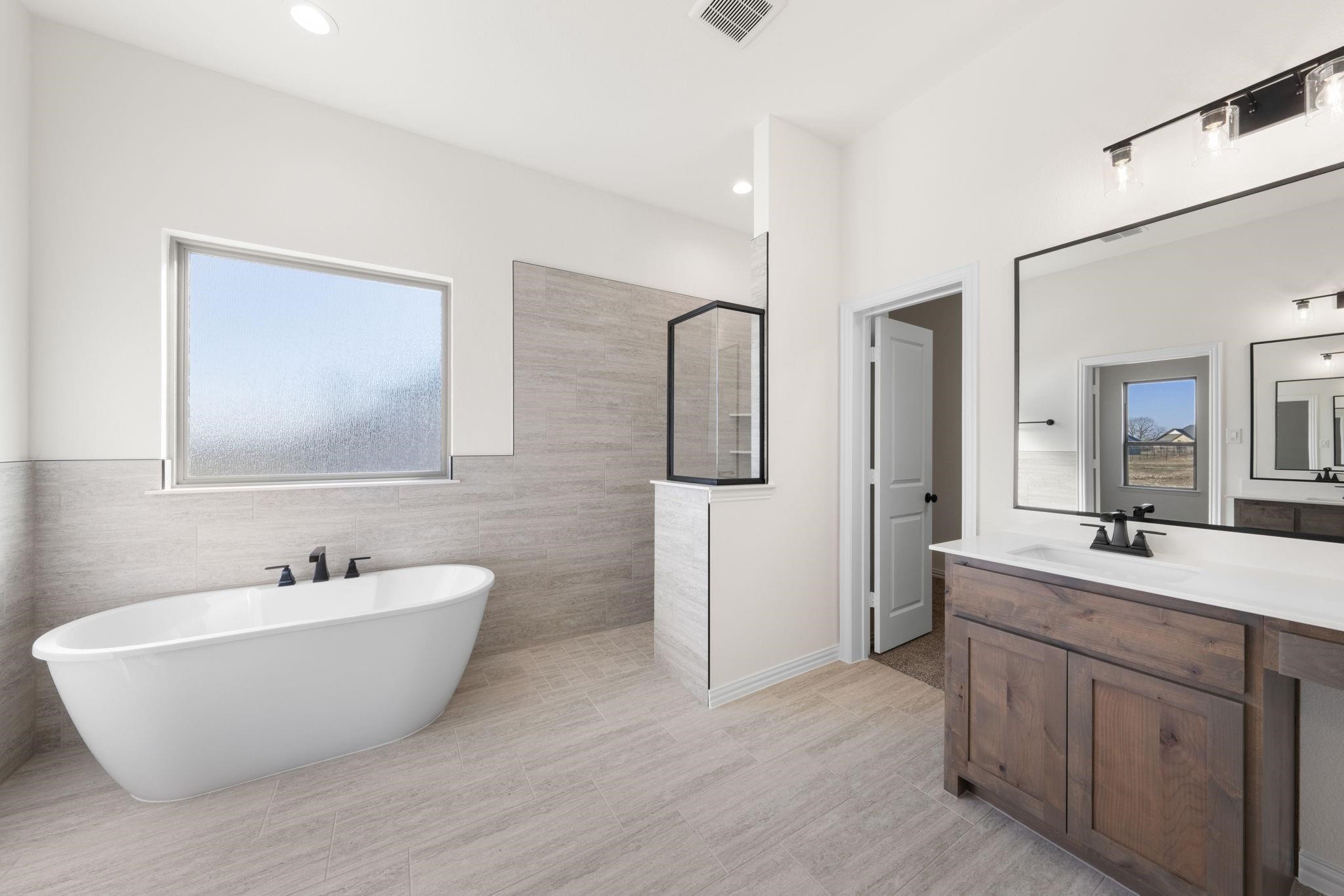 431 Paradise Ridge Drive