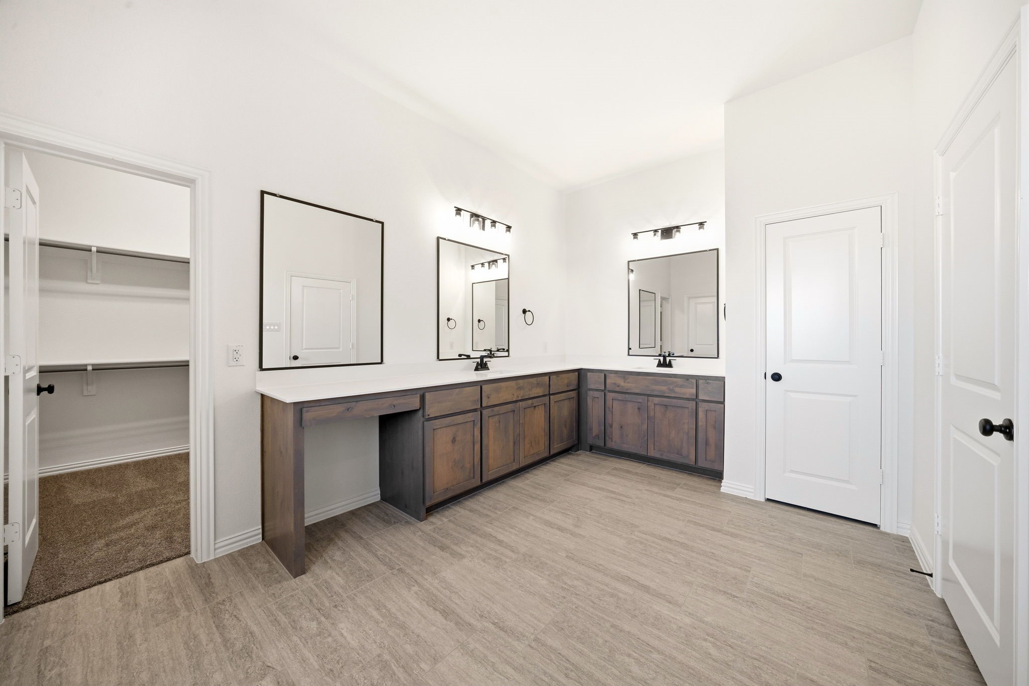 441 Paradise Ridge Drive