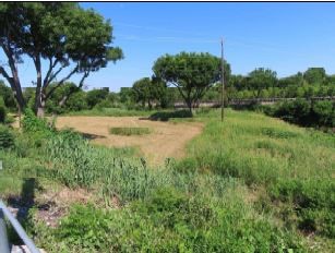 200 S Interstate 35 E