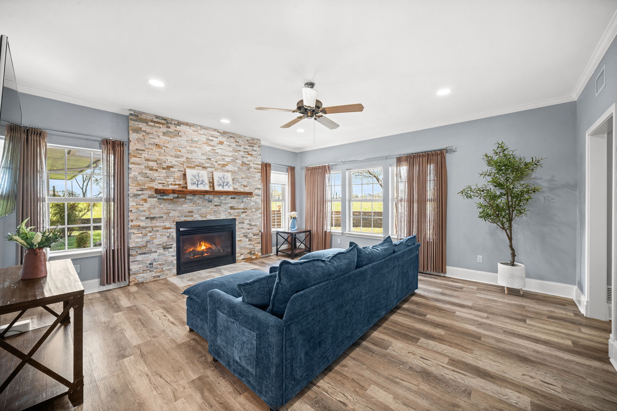 407 Locust Drive