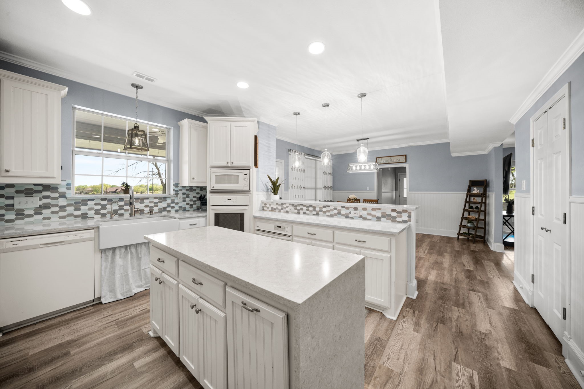 407 Locust Drive