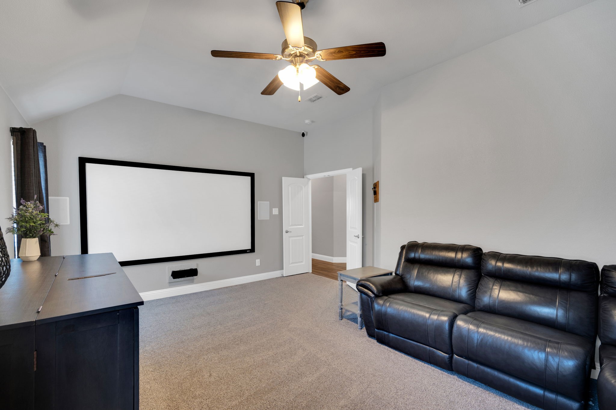 405 Ashlawn Drive