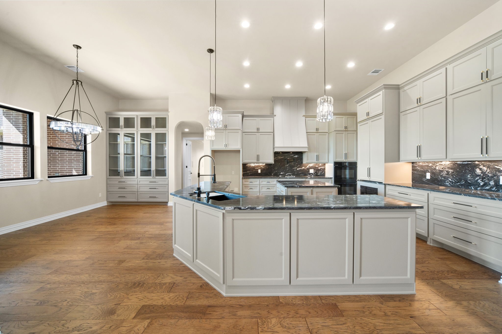 1341 Greycrest Terrace