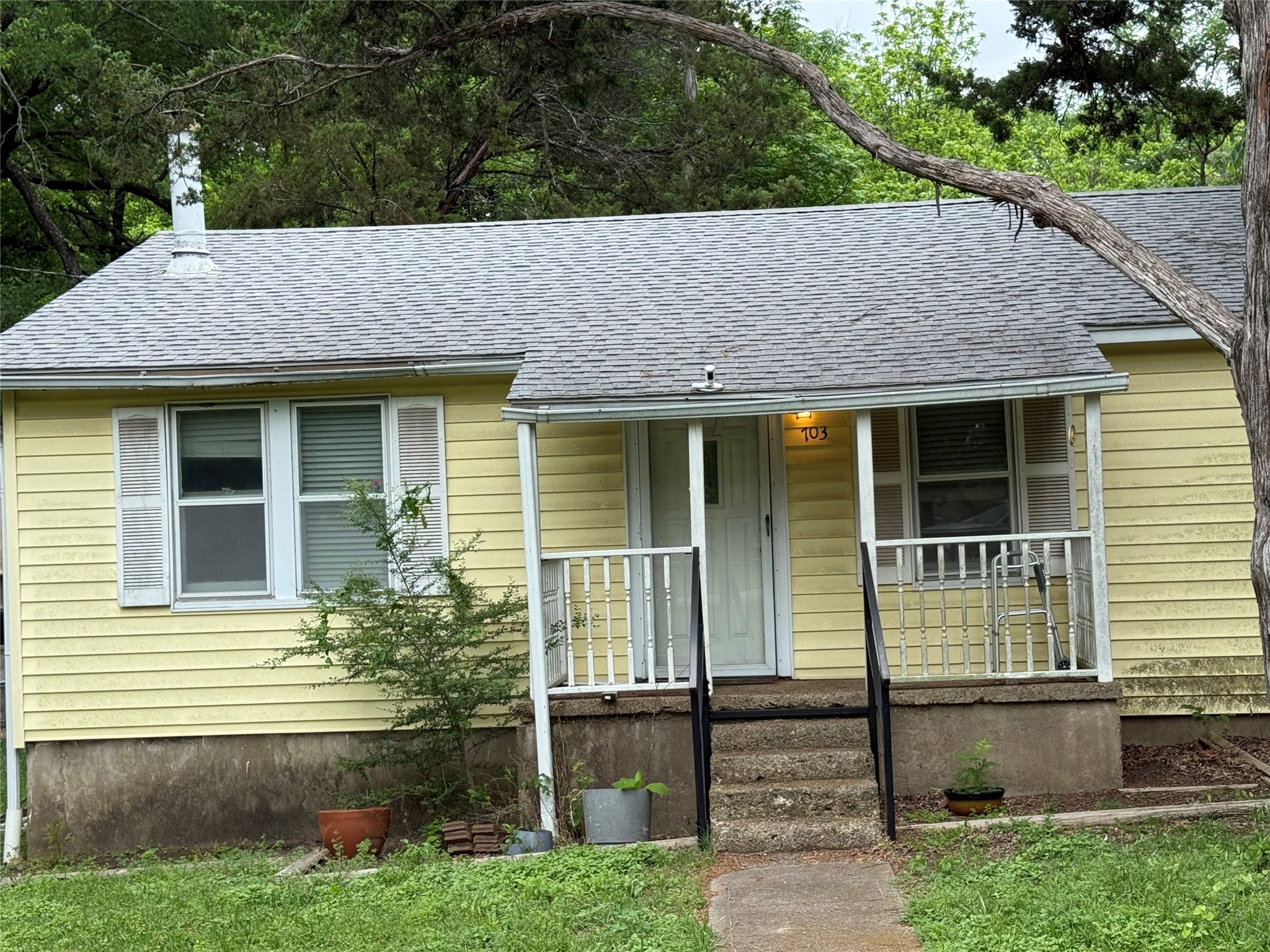 703 Keywe Place