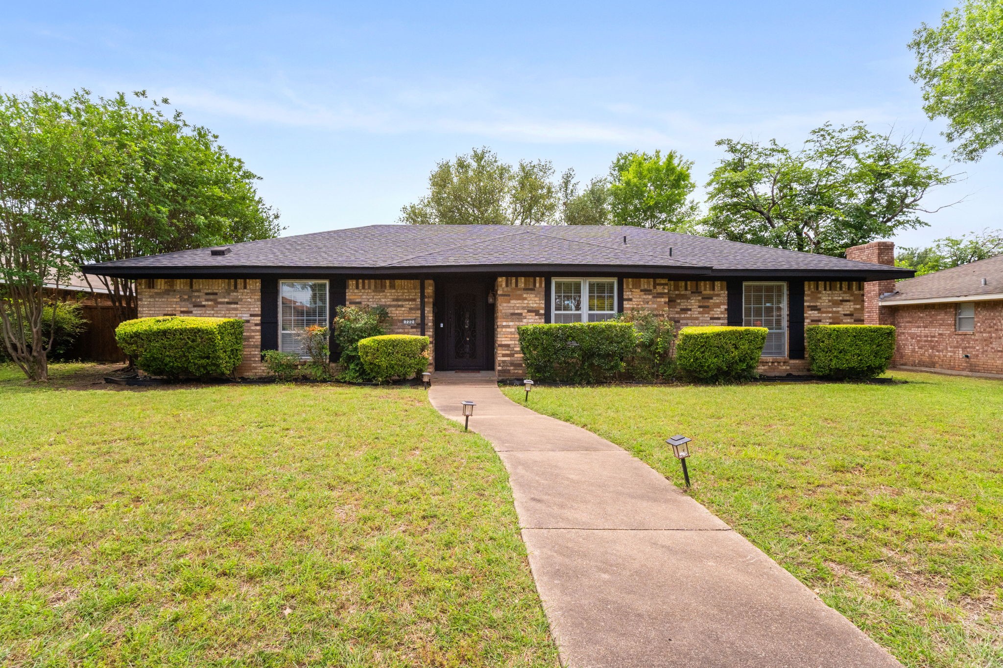 722 Oakbluff Drive