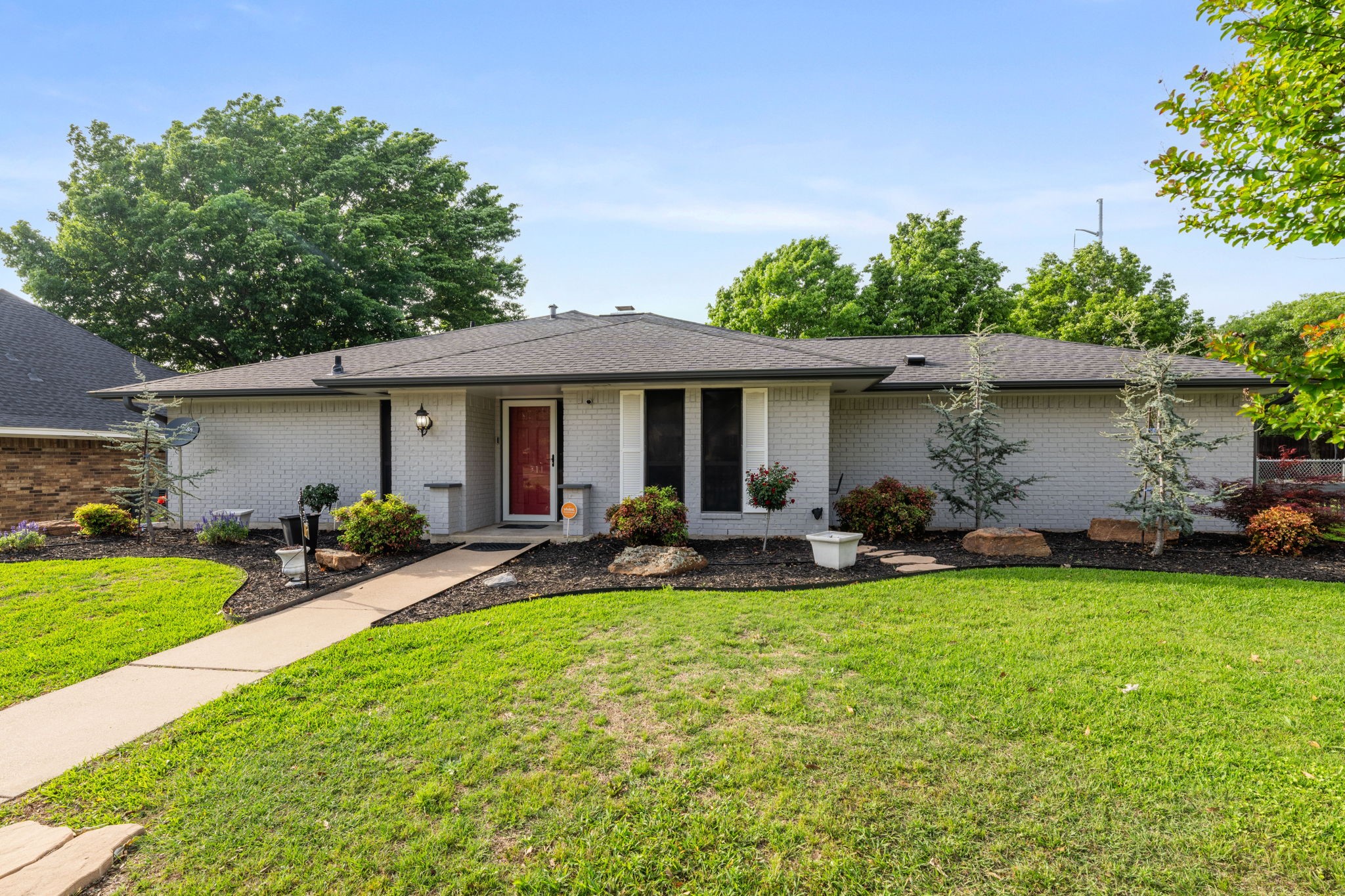 105 Pueblo Circle