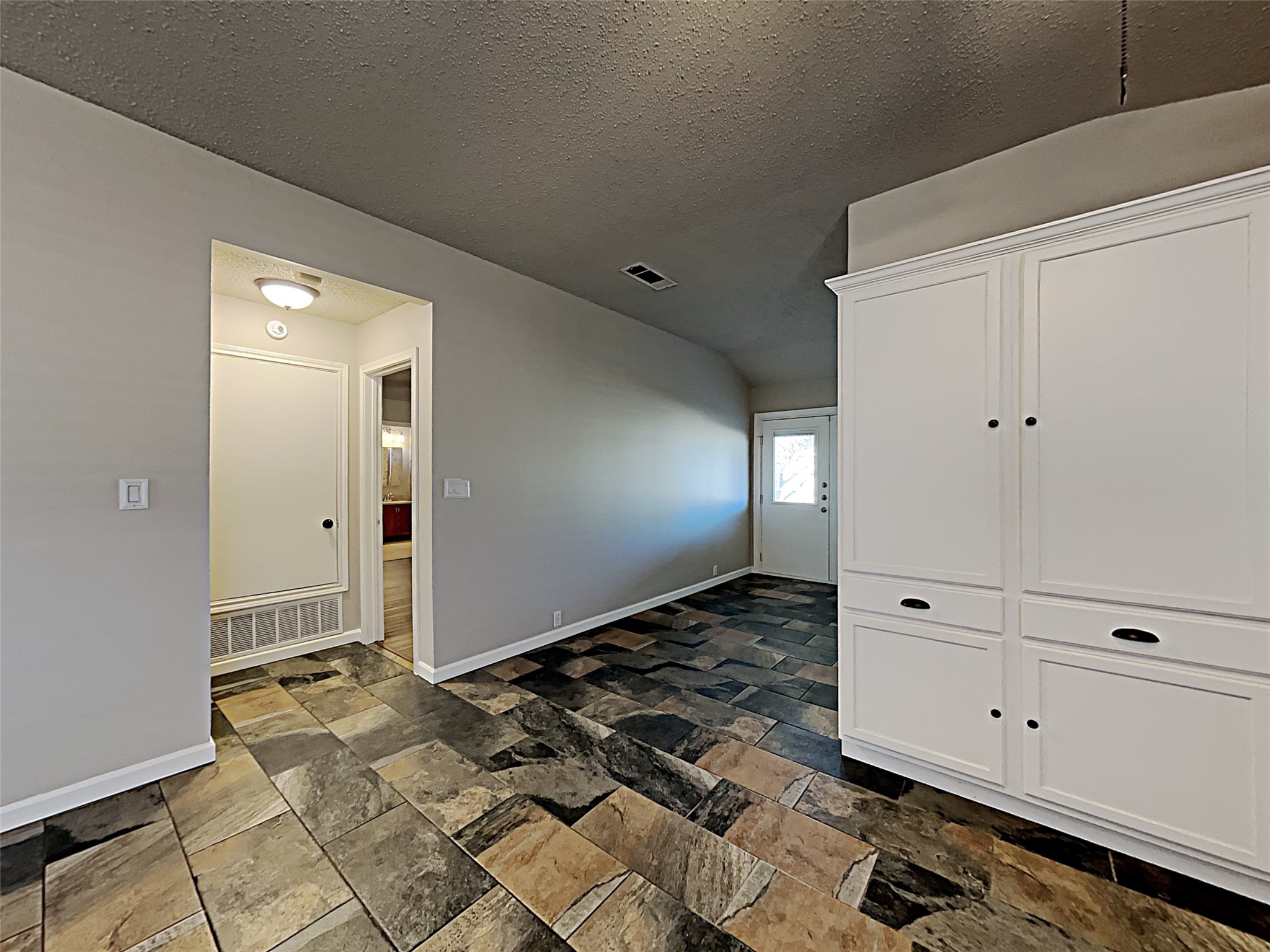 1803 Dartmouth Drive
