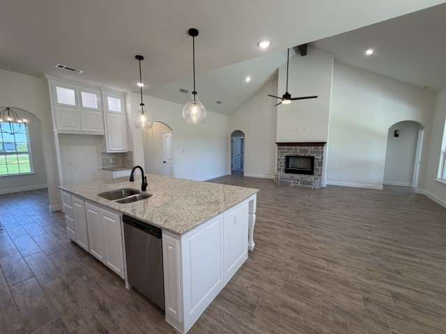 112 Coalson Crossing