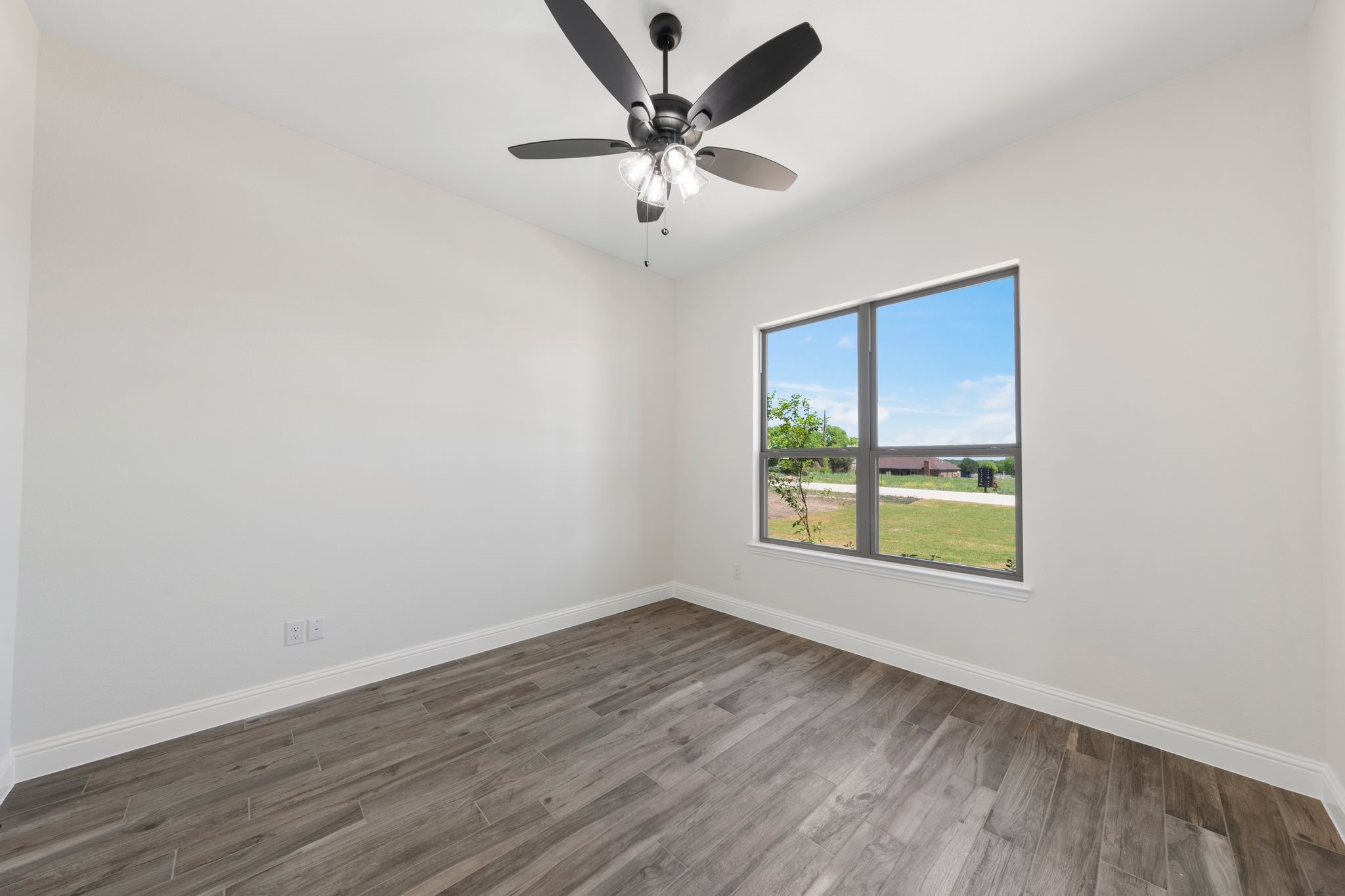2561 Posey Lane